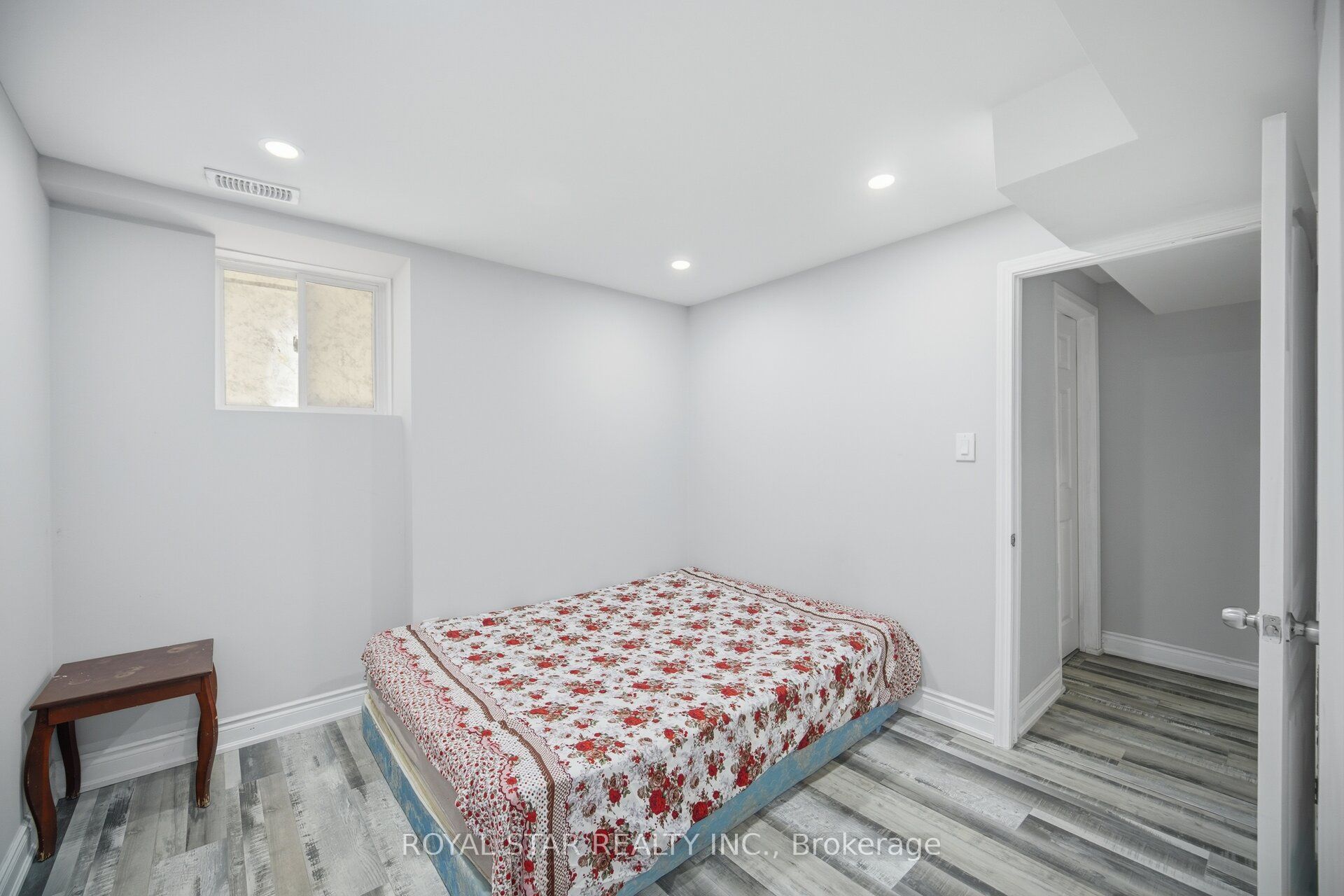 18 Summer Mist Court Property Photo 37