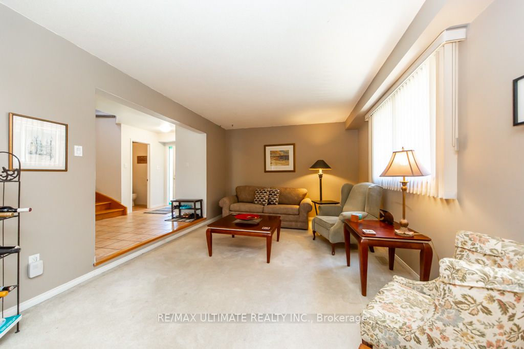 3 Aron Drive Property Photo 7