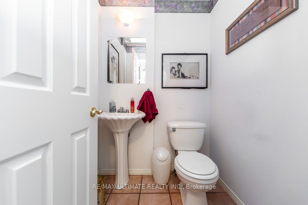 3 Aron Drive Property Photo 20