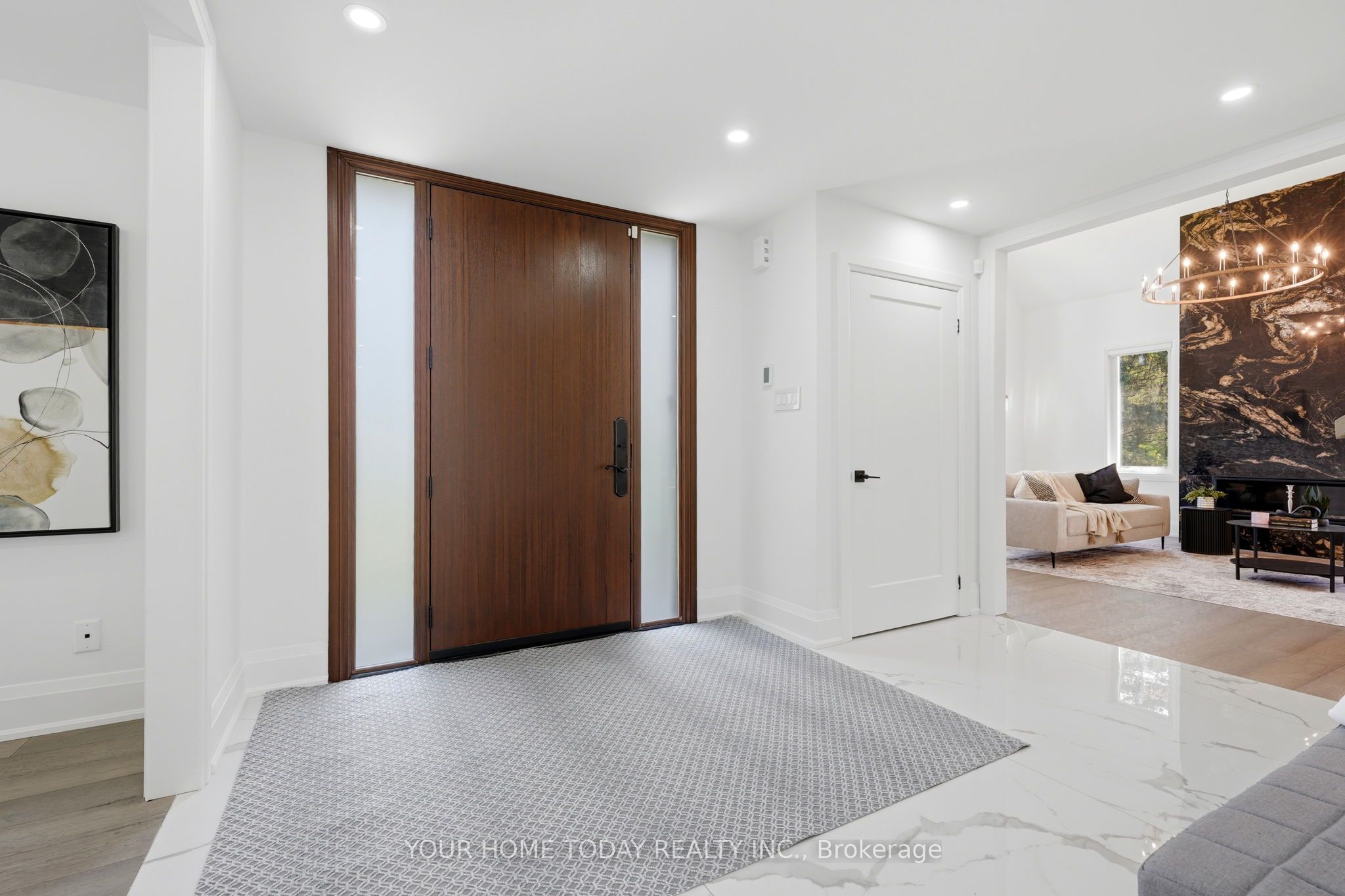27 Chantelay Crescent Property Photo 6