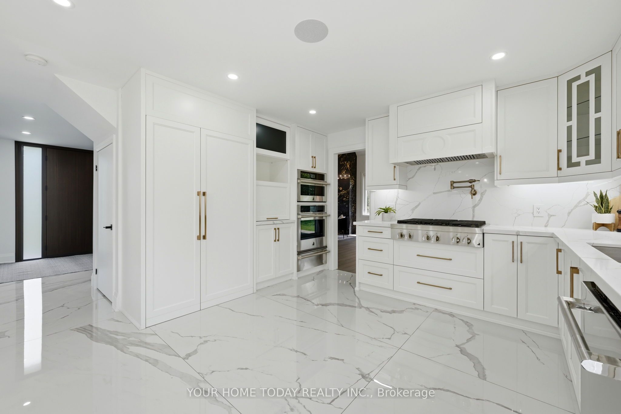 27 Chantelay Crescent Property Photo 15
