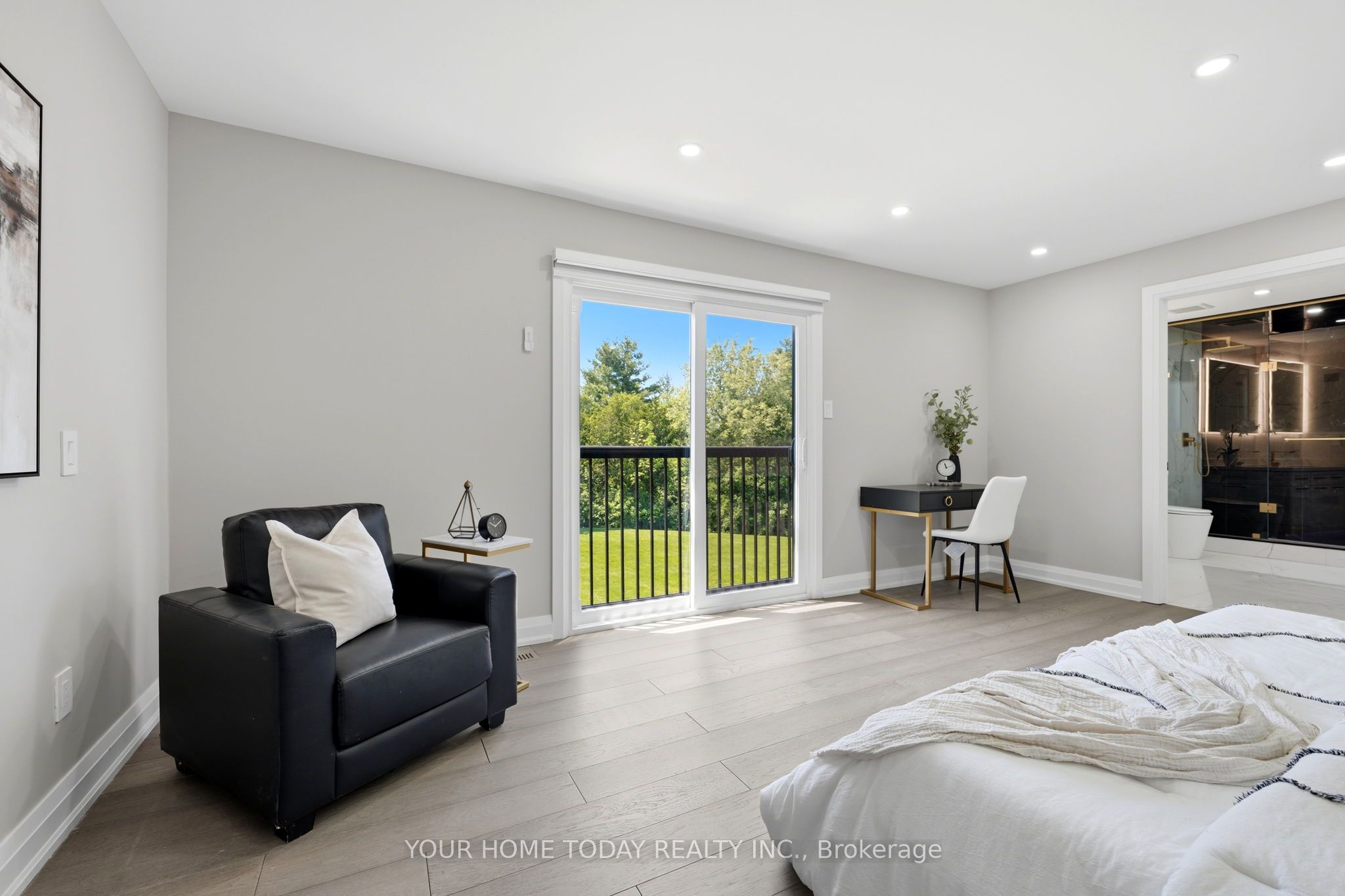 27 Chantelay Crescent Property Photo 23