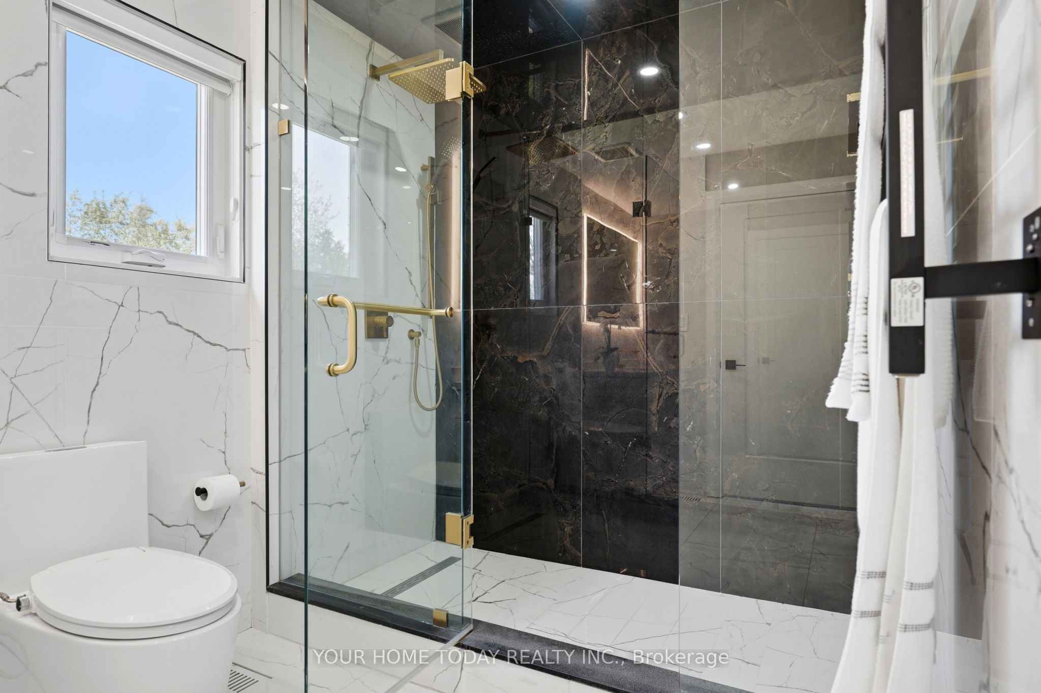 27 Chantelay Crescent Property Photo 25
