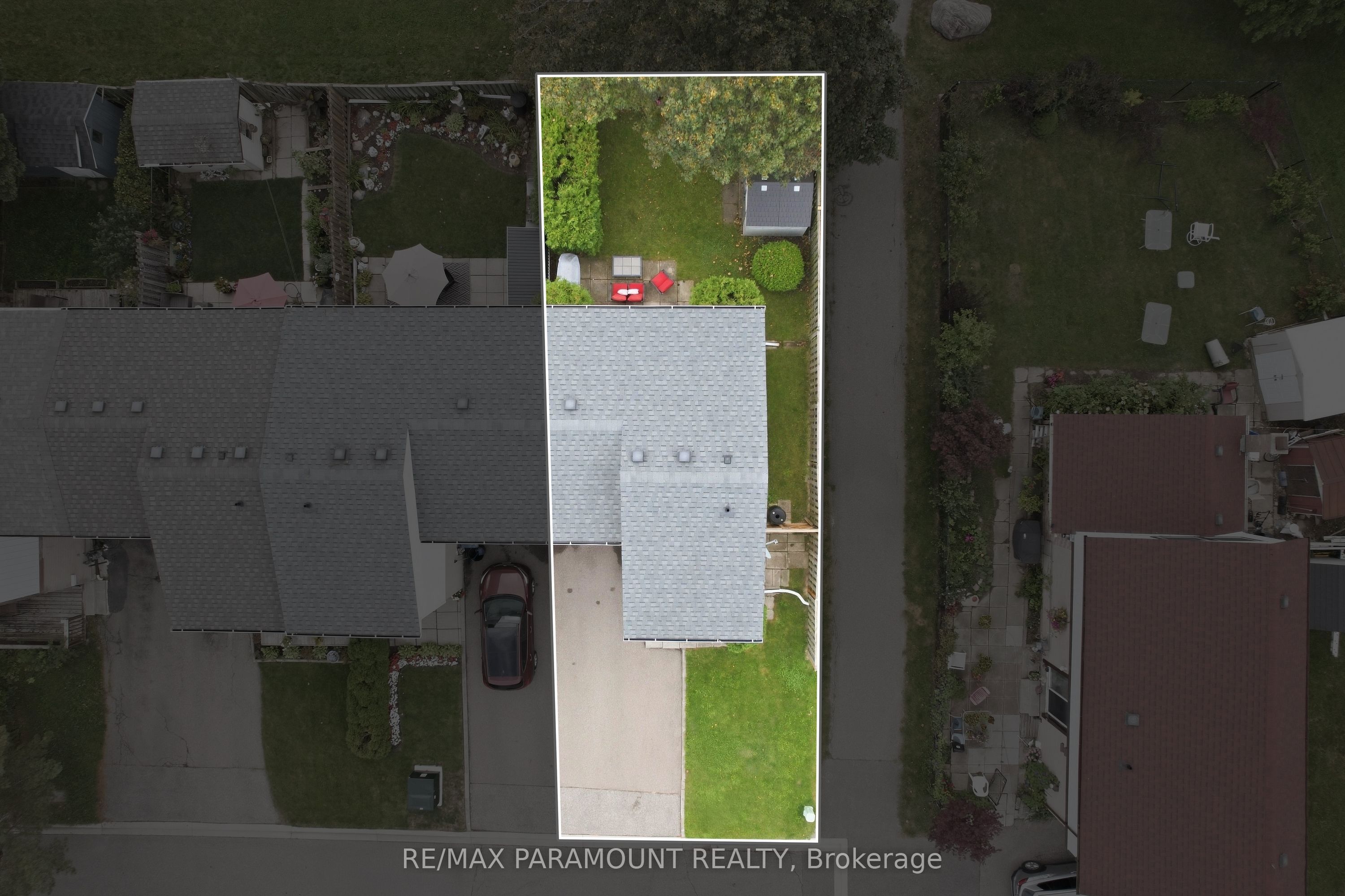 16 Gleneaden Court Property Photo 4