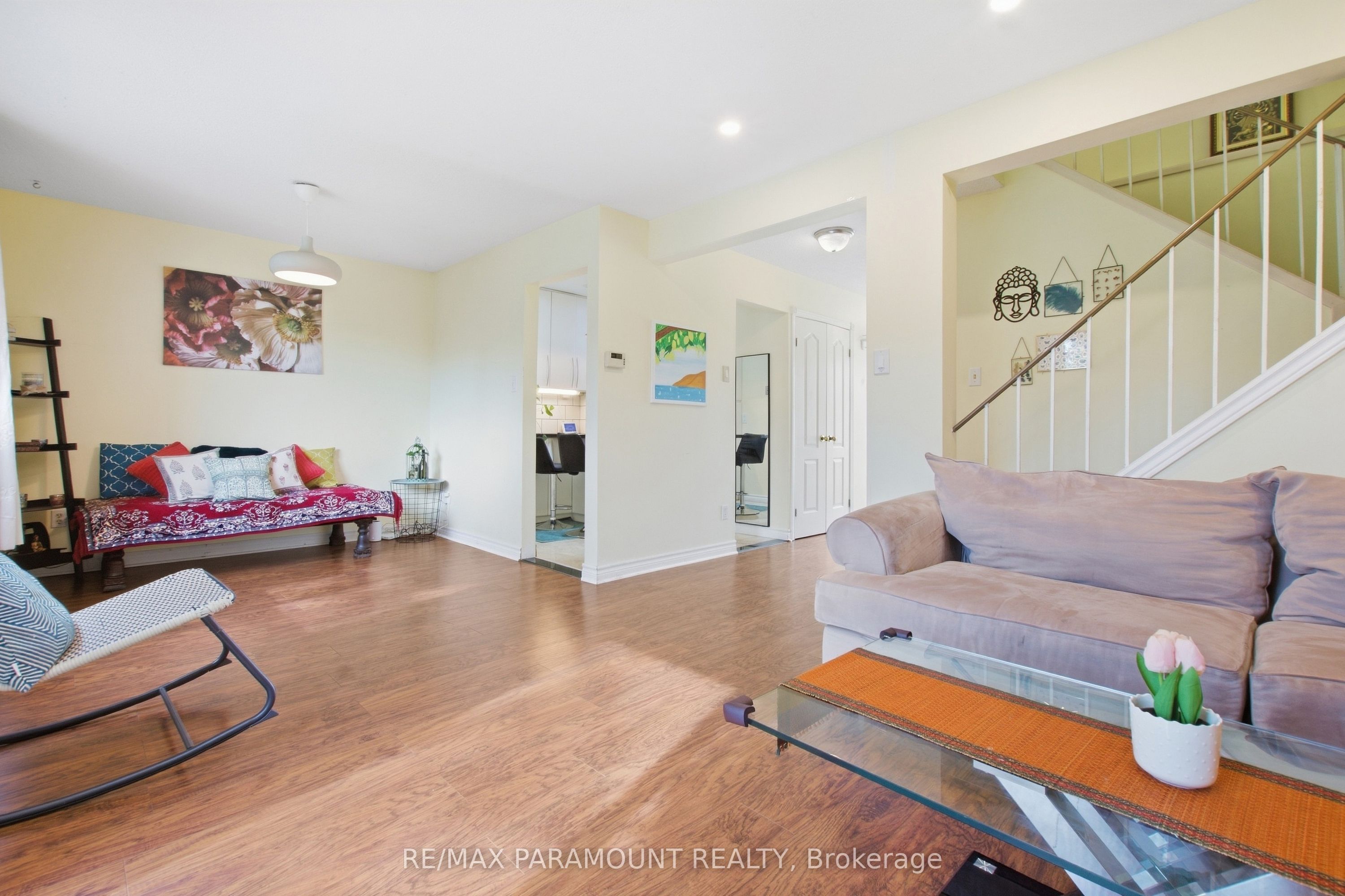 16 Gleneaden Court Property Photo 19