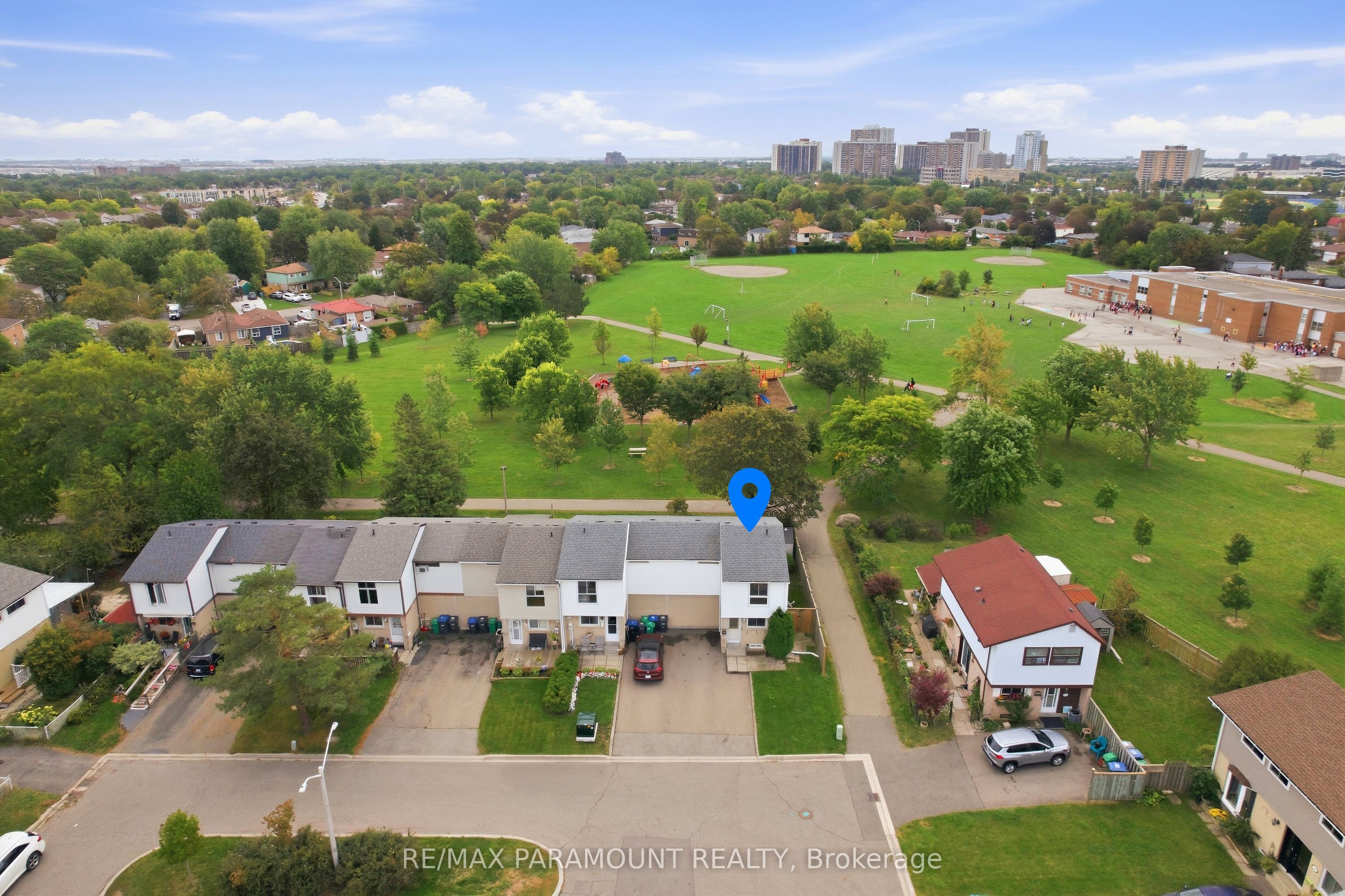 16 Gleneaden Court Property Photo 44