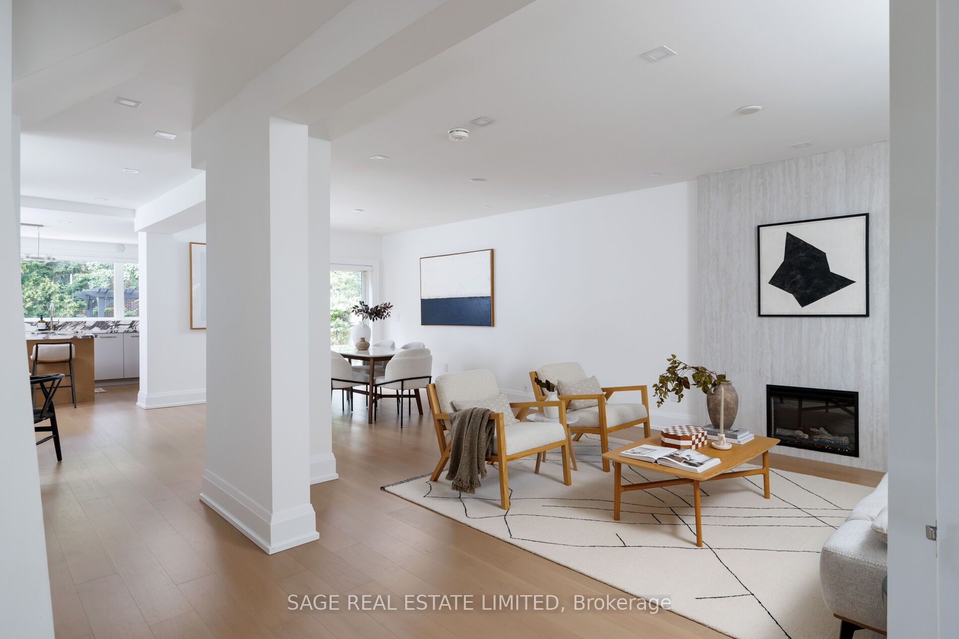872 Royal York Road Property Photo 10