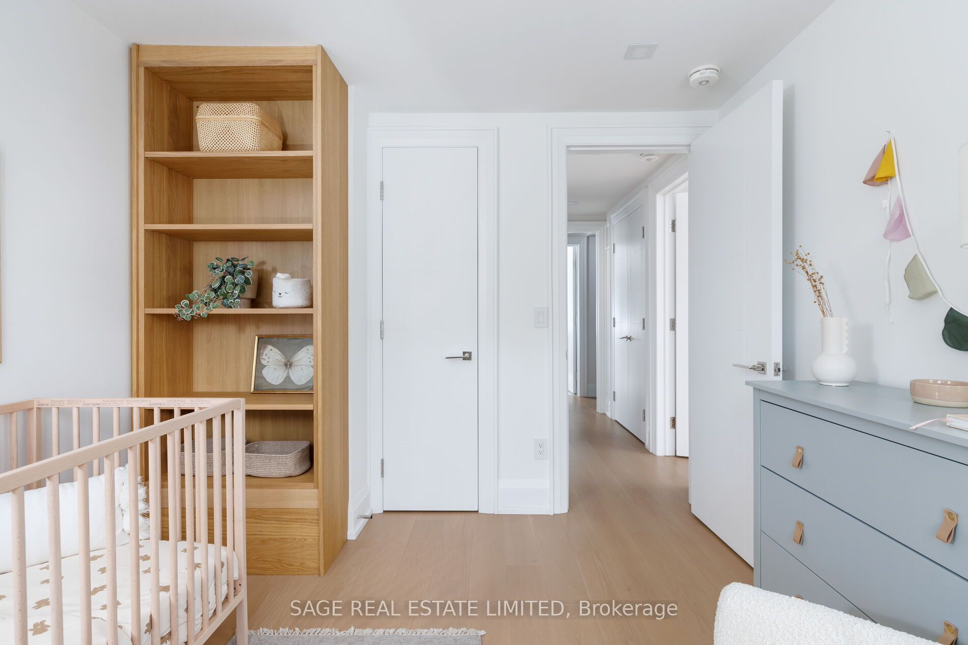 872 Royal York Road Property Photo 37