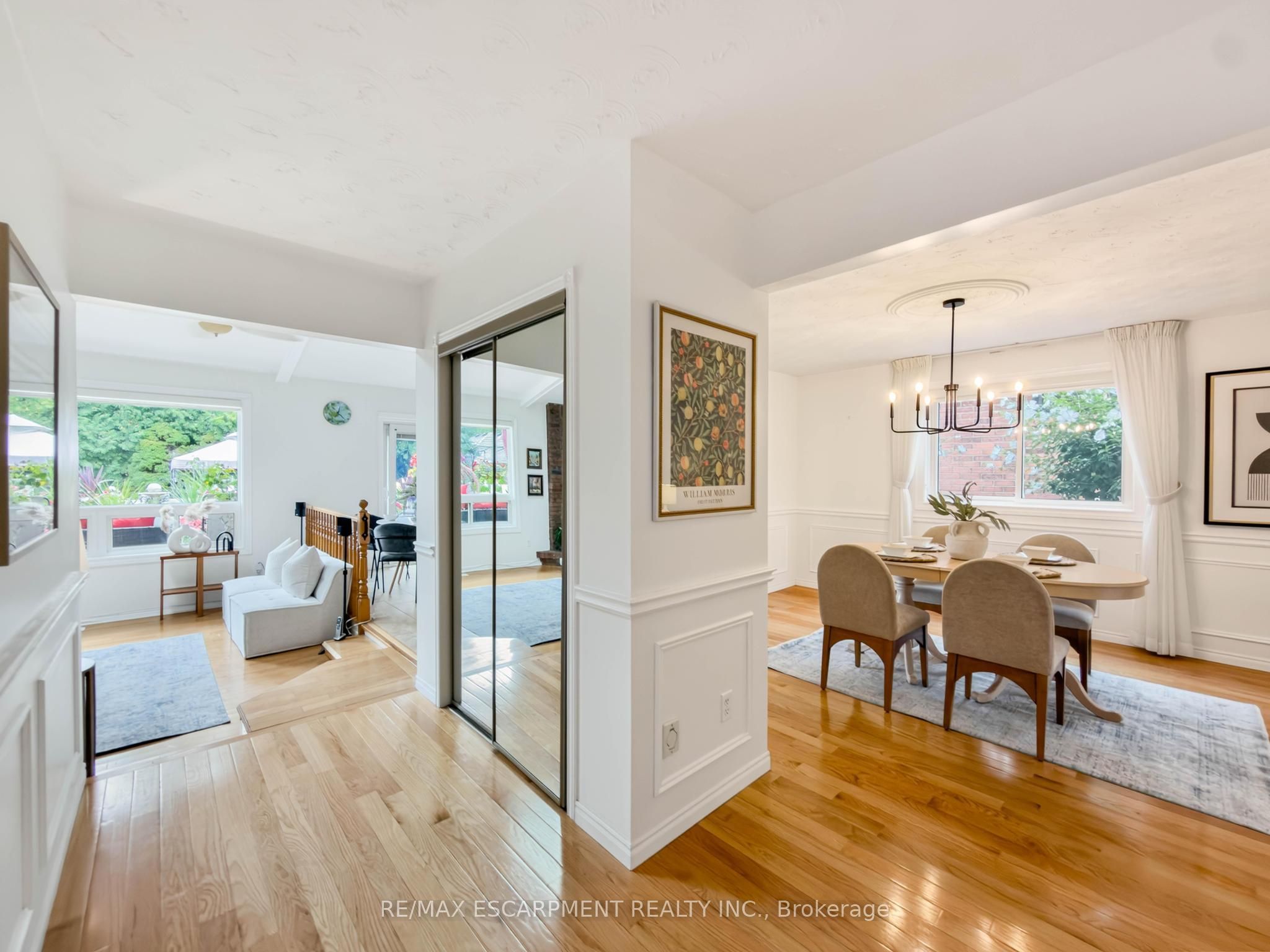 1236 Thorpe Road Property Photo 10