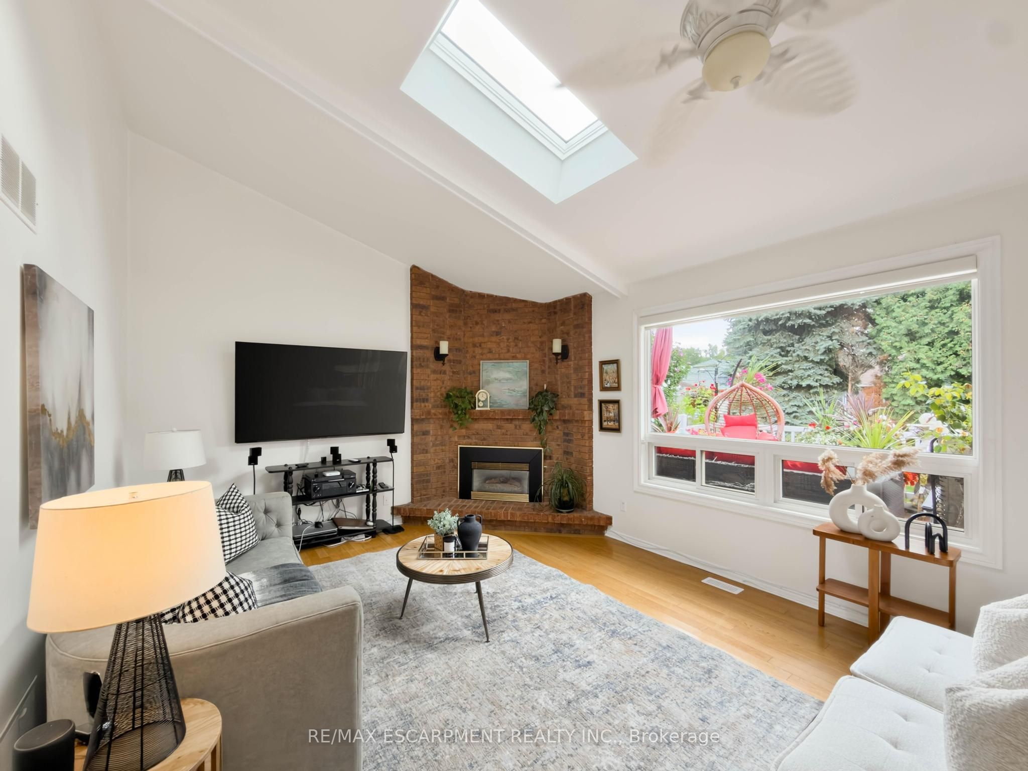 1236 Thorpe Road Property Photo 11
