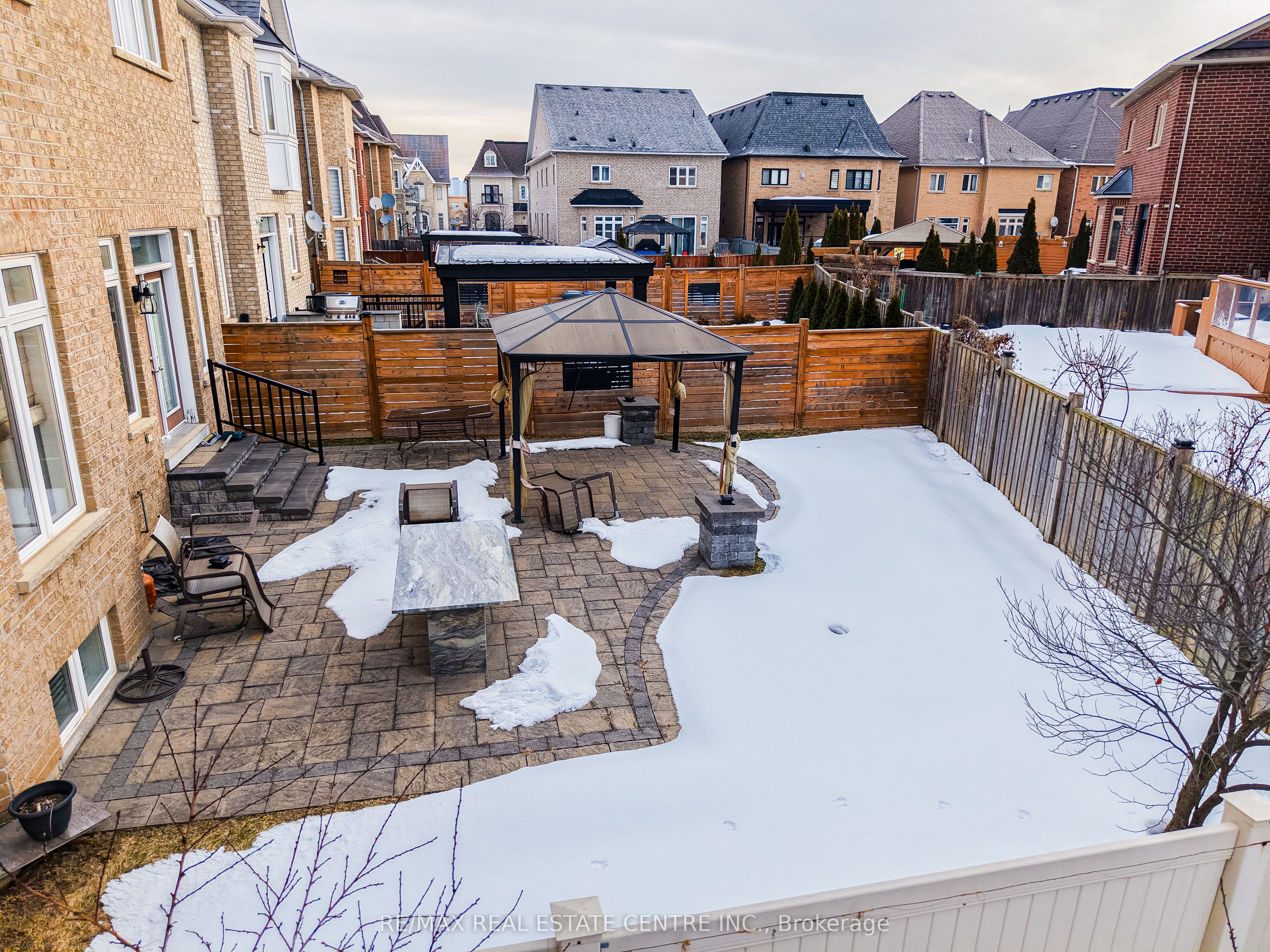 3290 Erin Centre Boulevard Property Photo 47