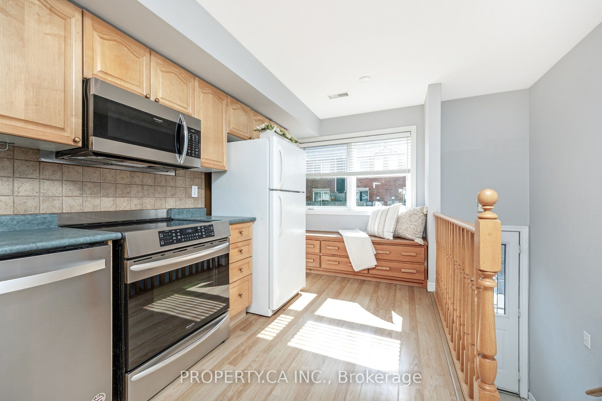 1751 Lampman Avenue 24 Property Photo 5