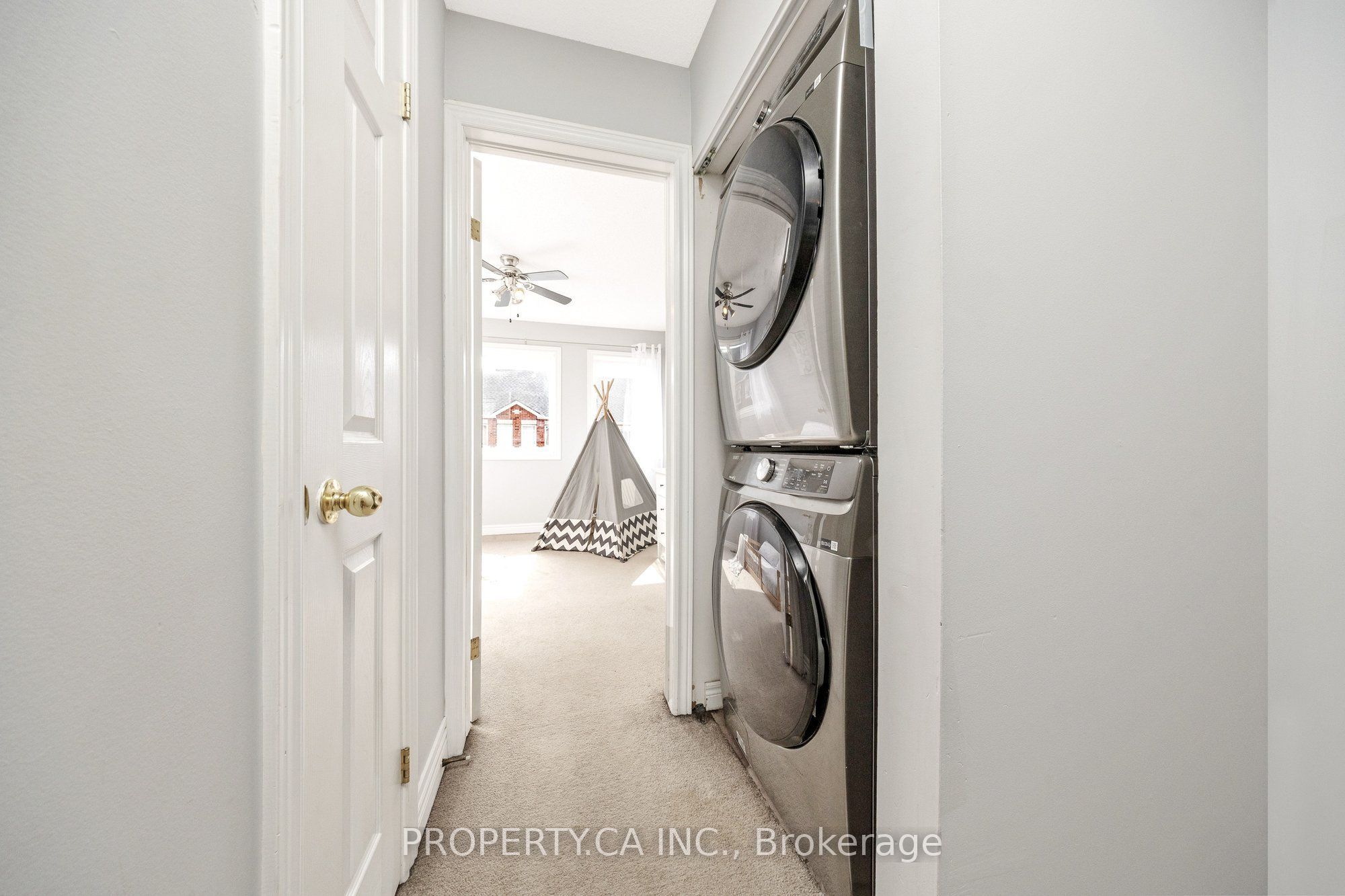 1751 Lampman Avenue 24 Property Photo 16