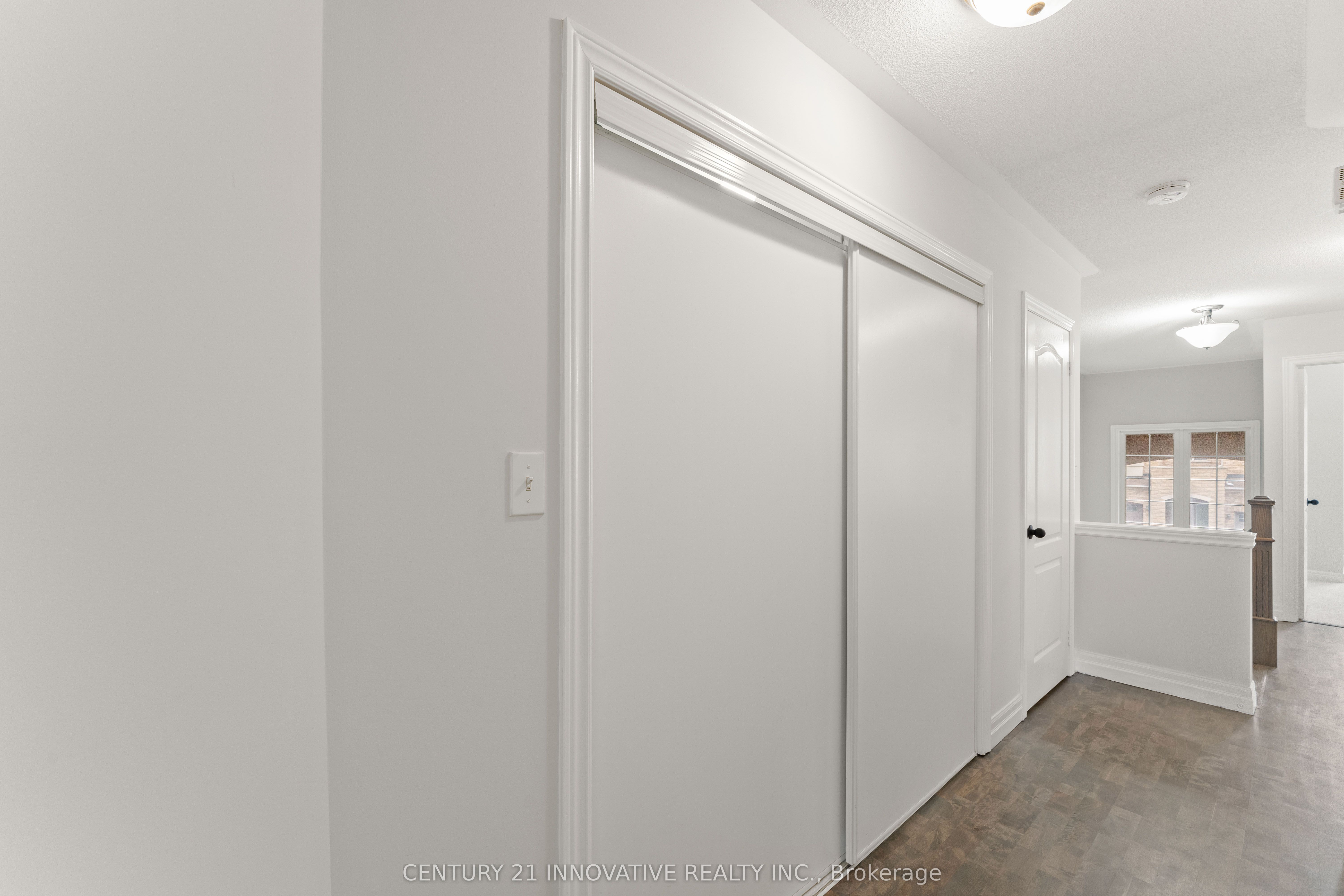 2442 Felhaber Crescent Property Photo 17