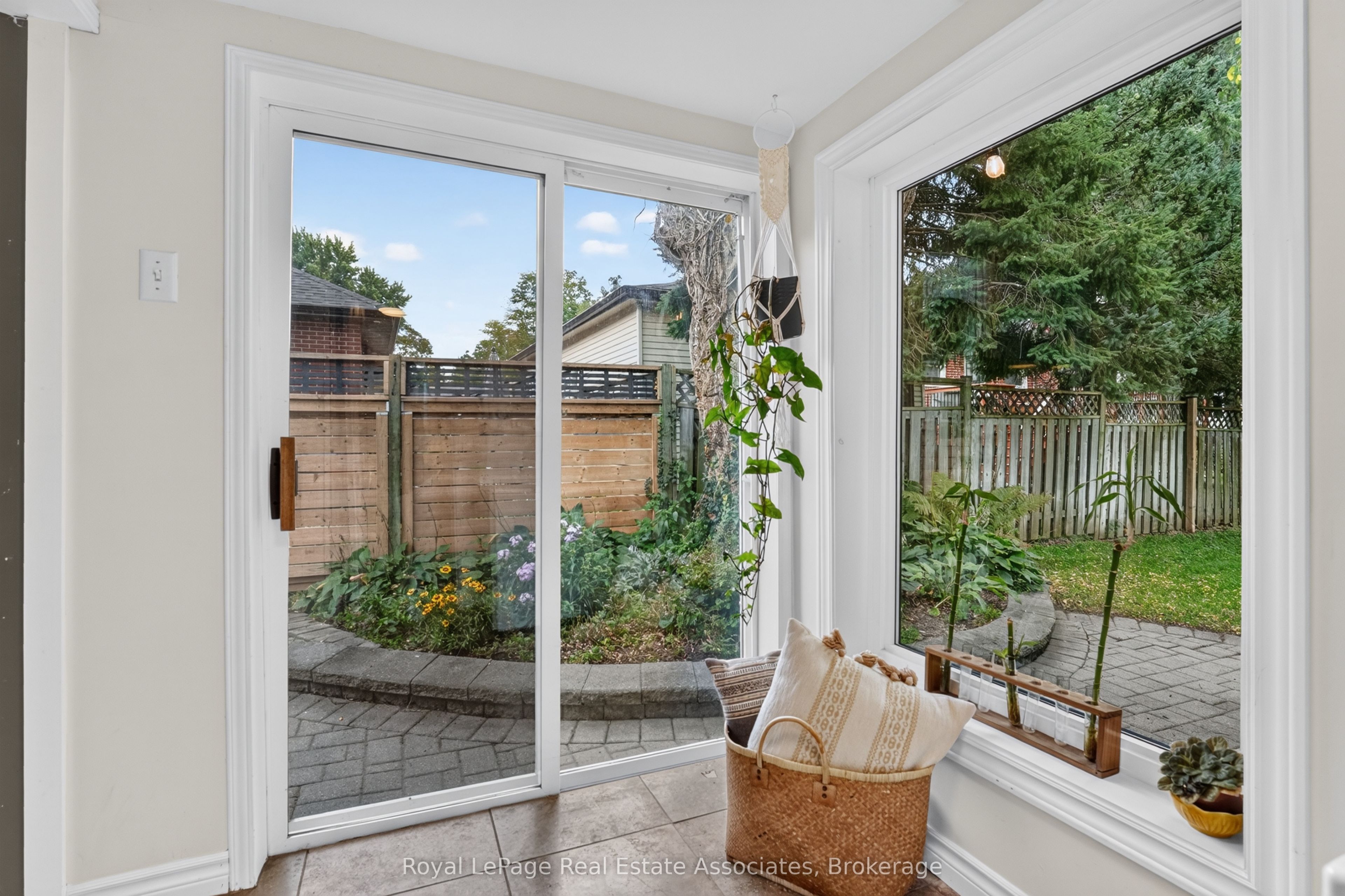 15 Charles Street Property Photo 28