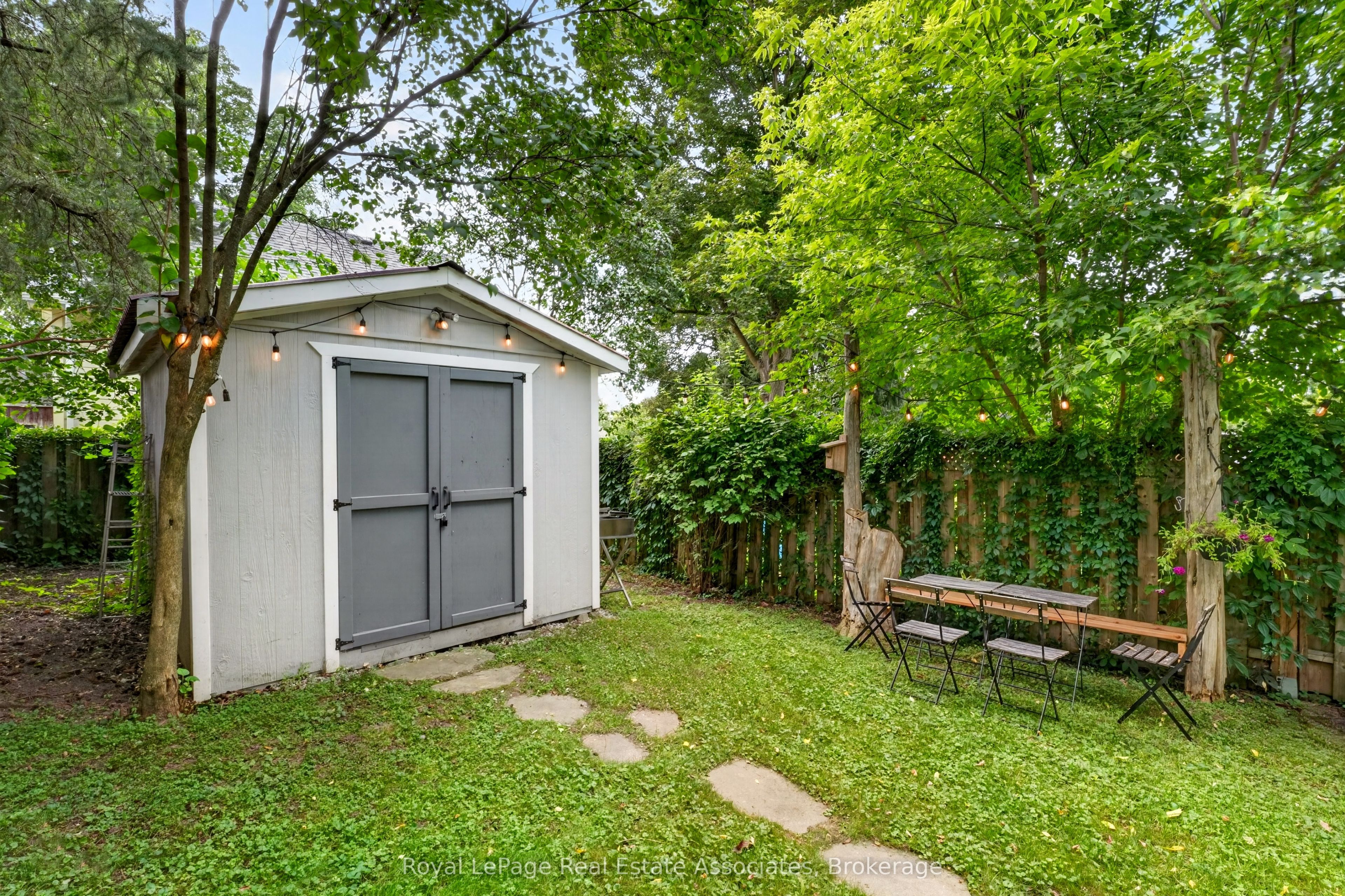 15 Charles Street Property Photo 47