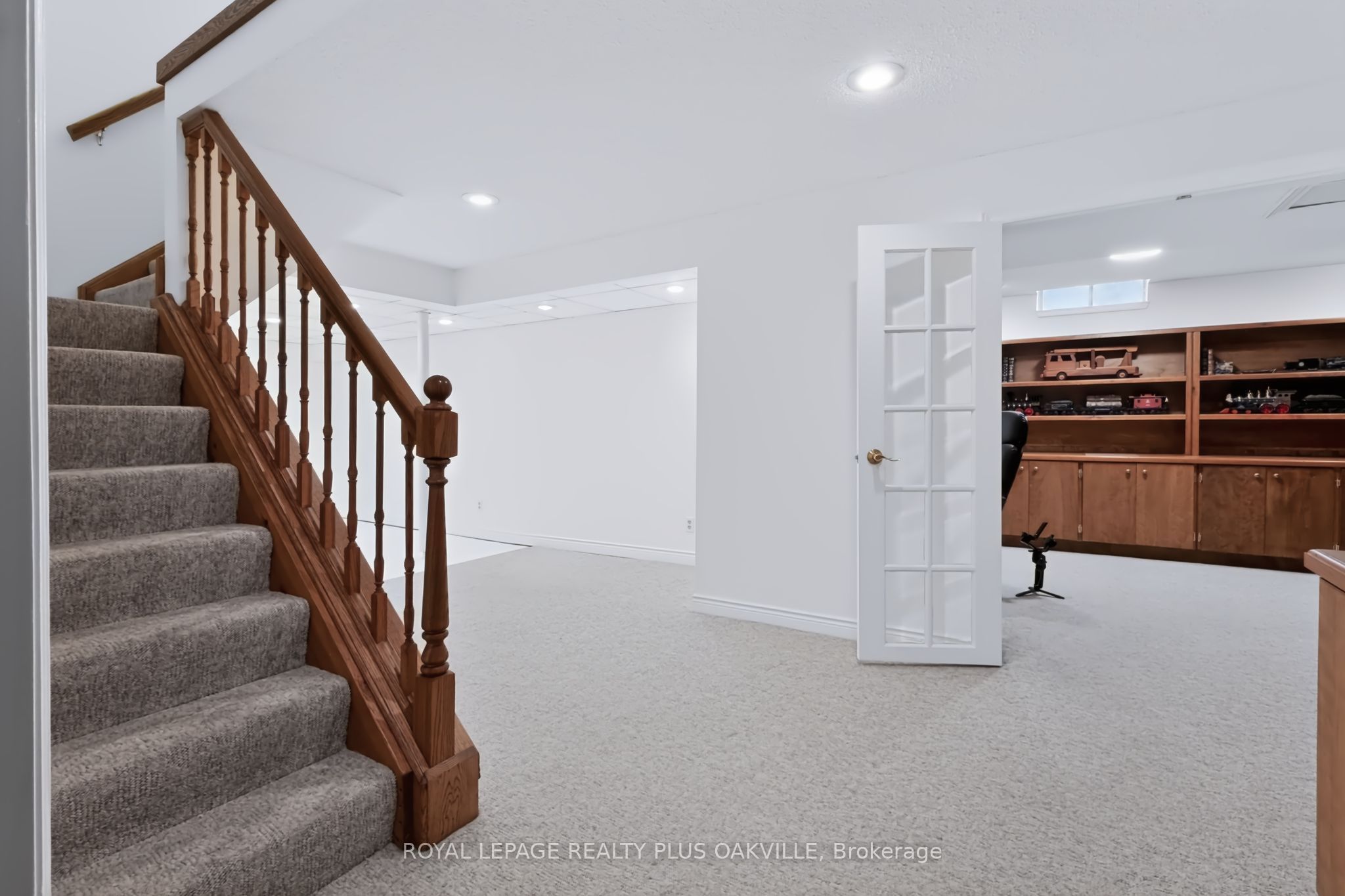 279 Hickory Circle Property Photo 36