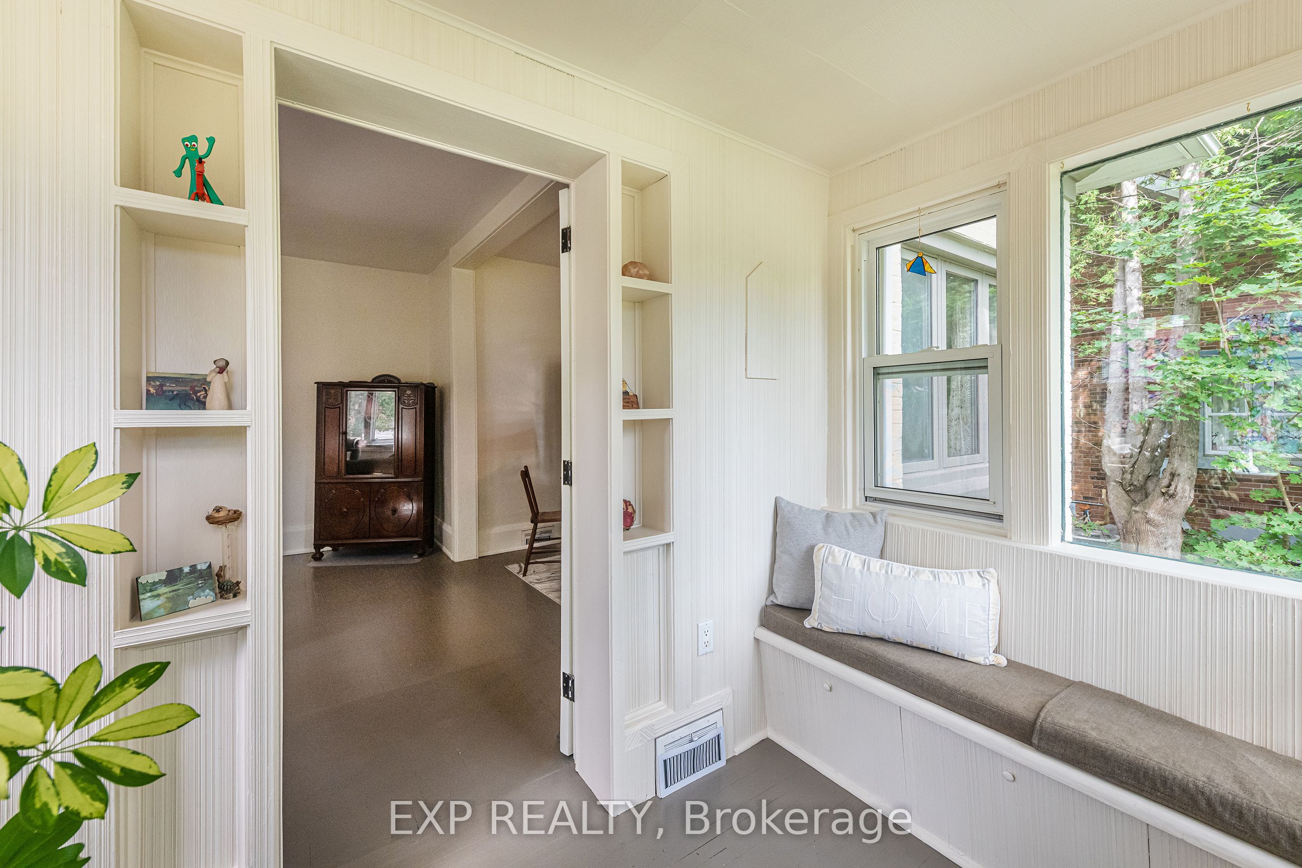 7 Third Avenue Property Photo 7