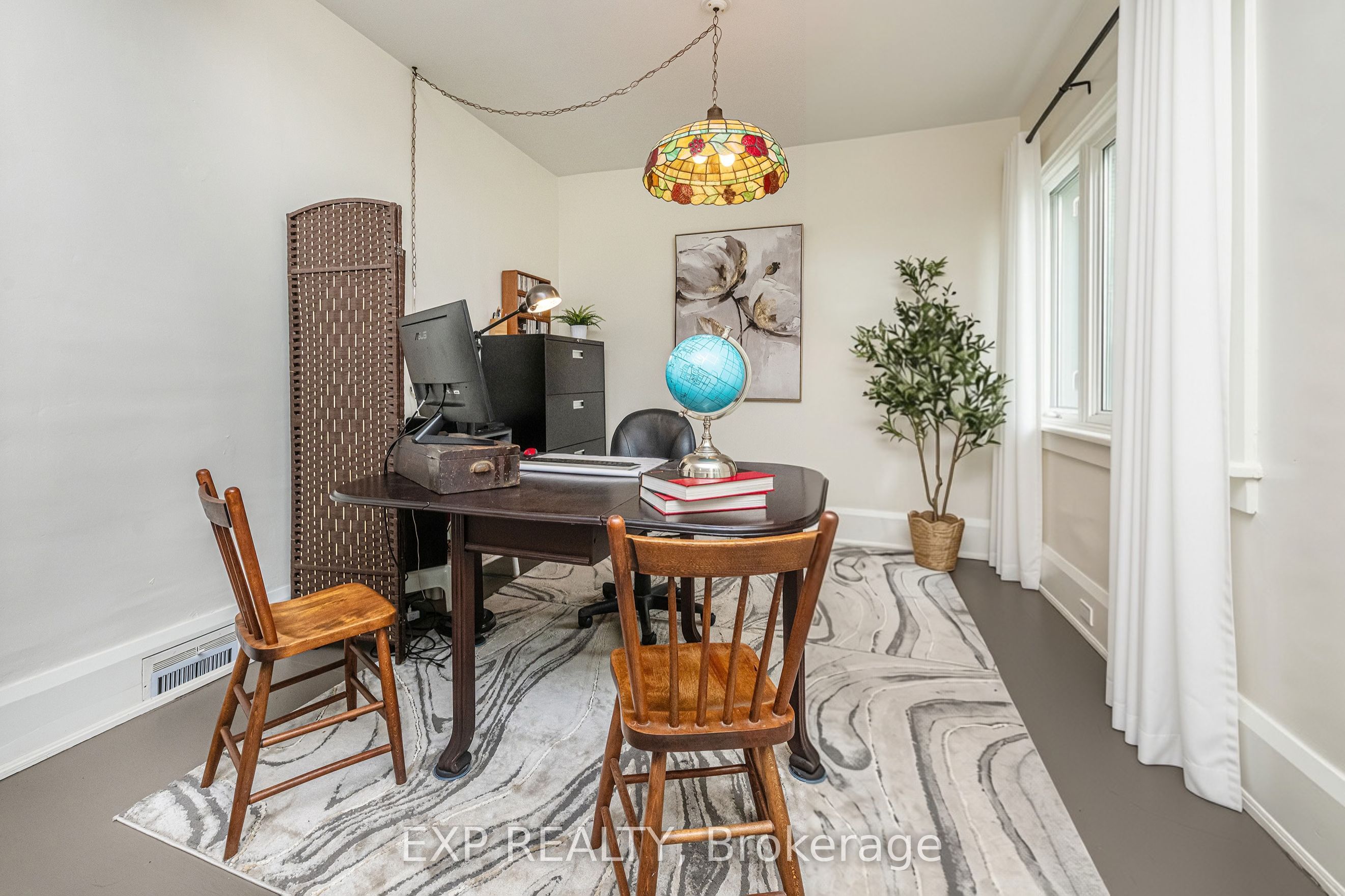7 Third Avenue Property Photo 10