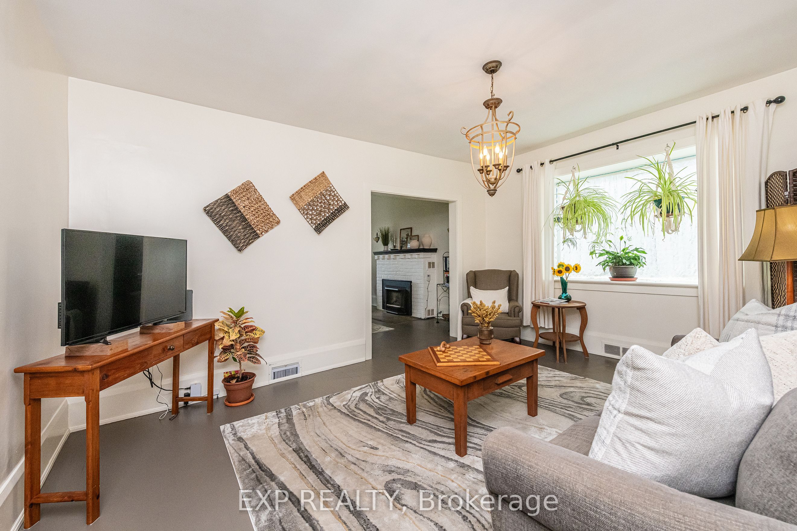 7 Third Avenue Property Photo 15