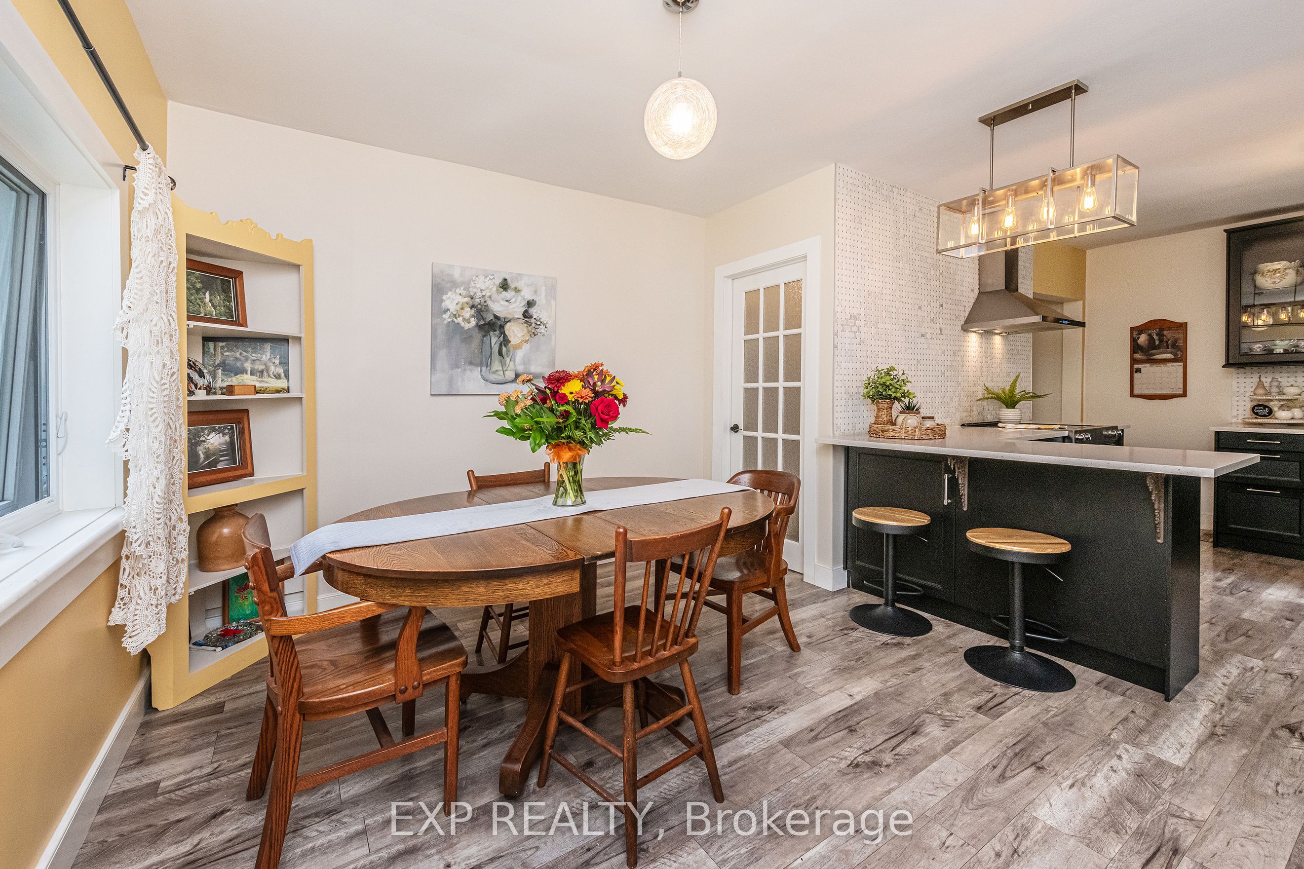 7 Third Avenue Property Photo 26