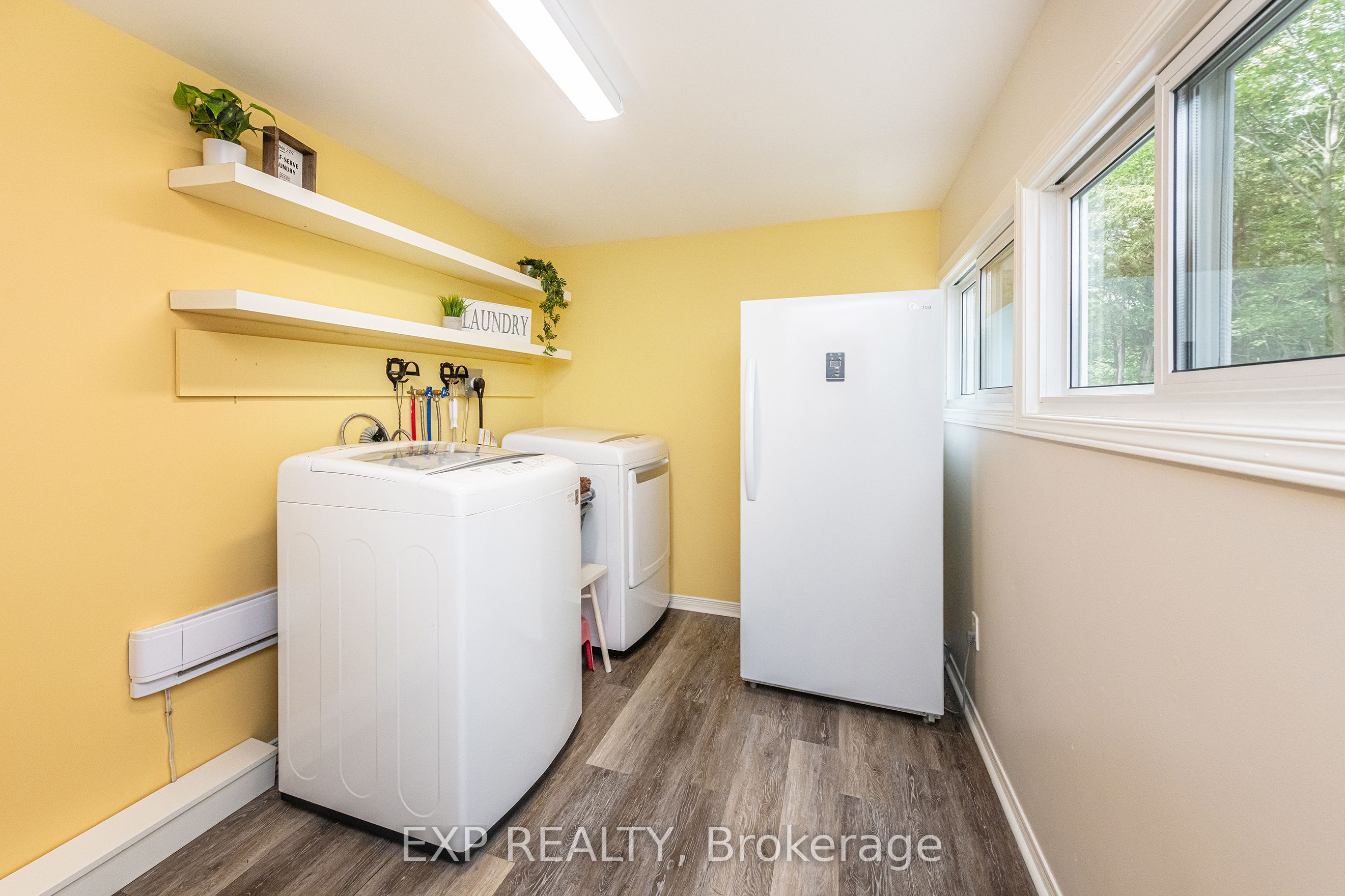 7 Third Avenue Property Photo 36