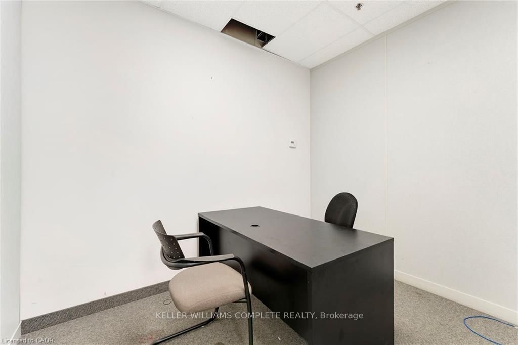 2189 Speers Road Property Photo 14
