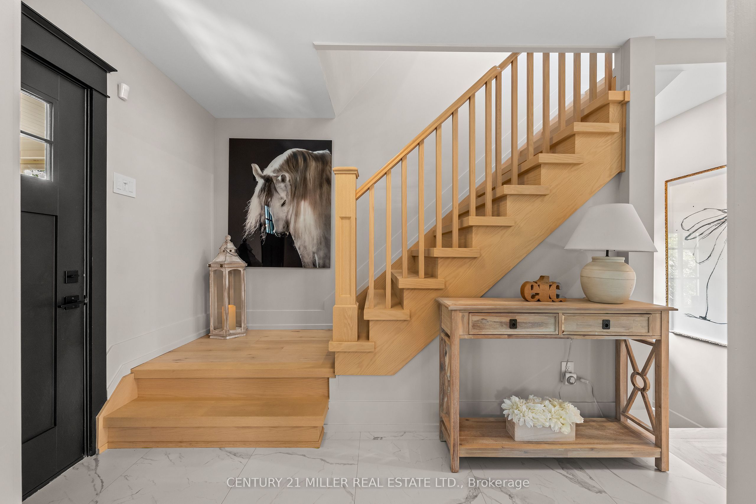 139 Allan Street Property Photo 8