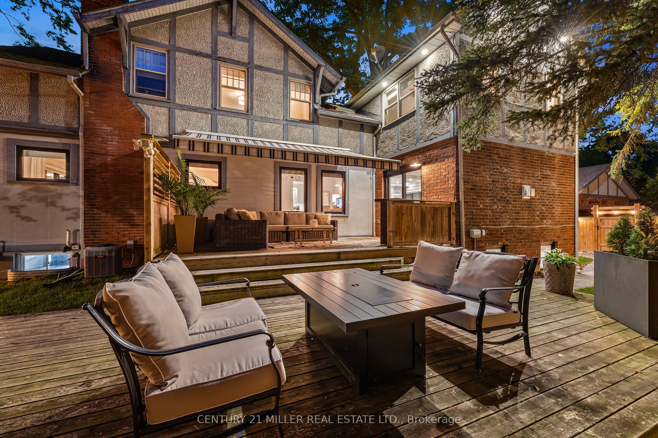 139 Allan Street Property Photo 31