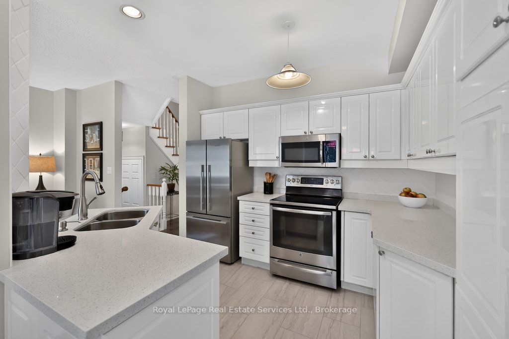 2300 Owlridge Drive Property Photo 13