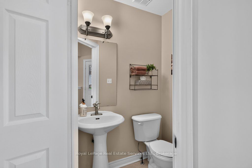 2300 Owlridge Drive Property Photo 15