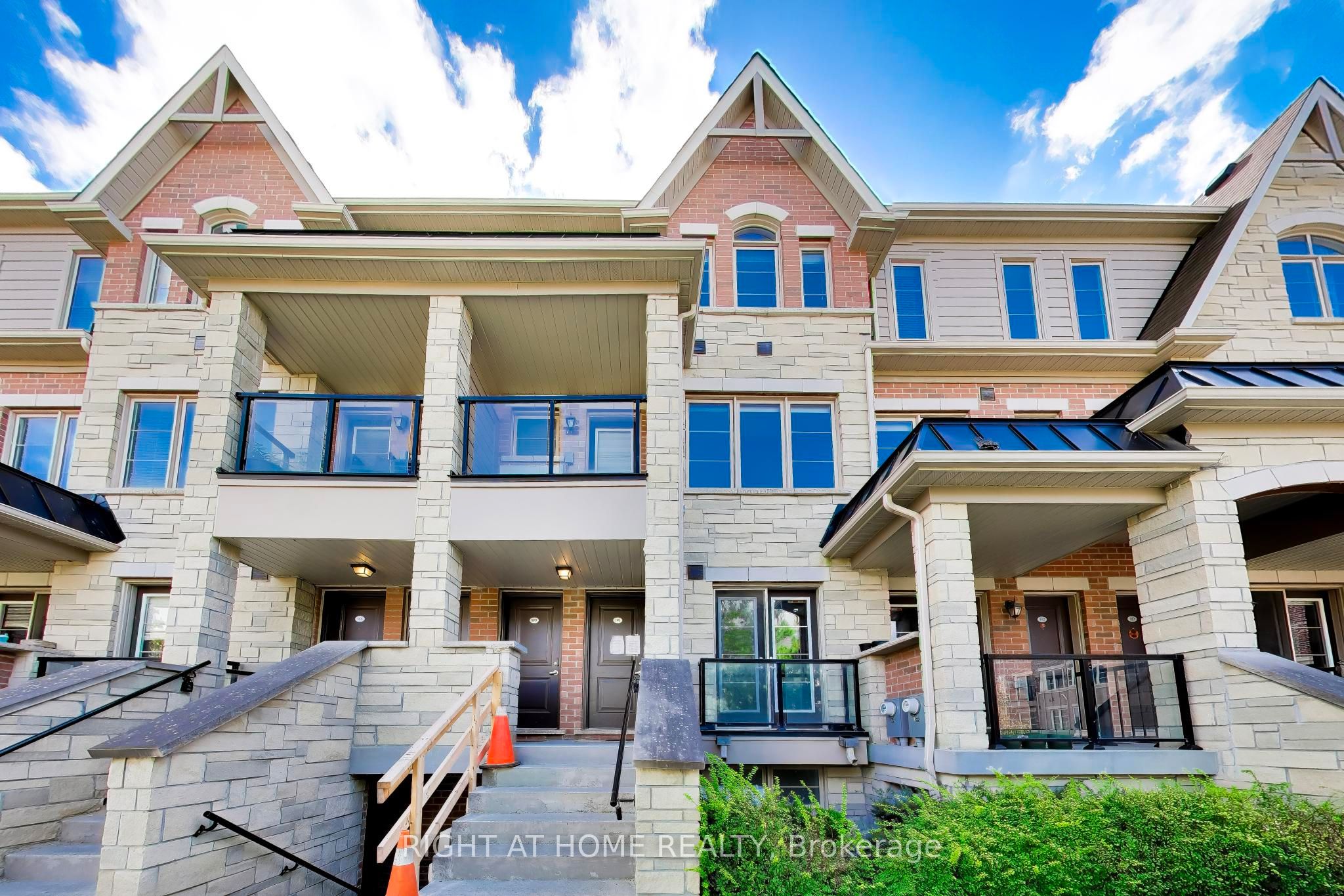 200 Veterans Drive 191 Property Photo 1