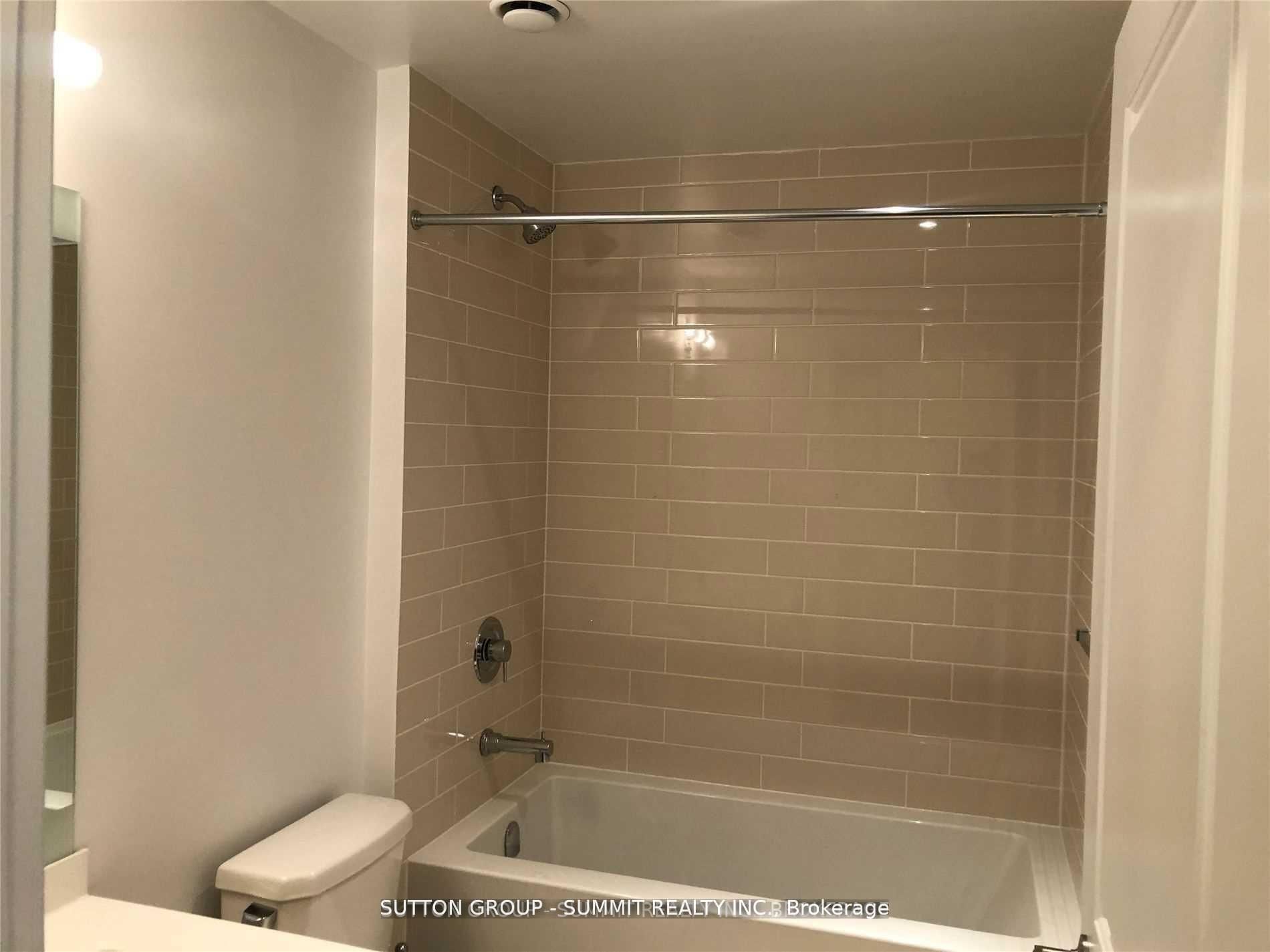 55 Speers Road 209 Property Photo 12