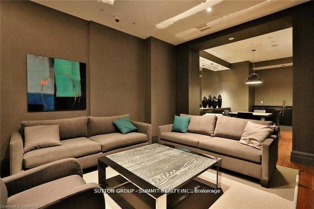 55 Speers Road 209 Property Photo 19
