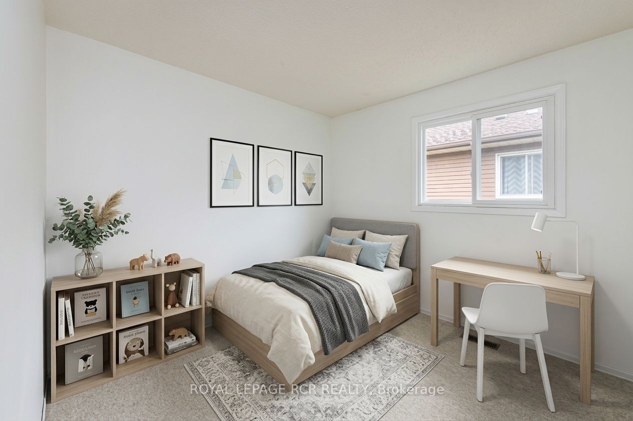 12 Steven Street Property Photo 22