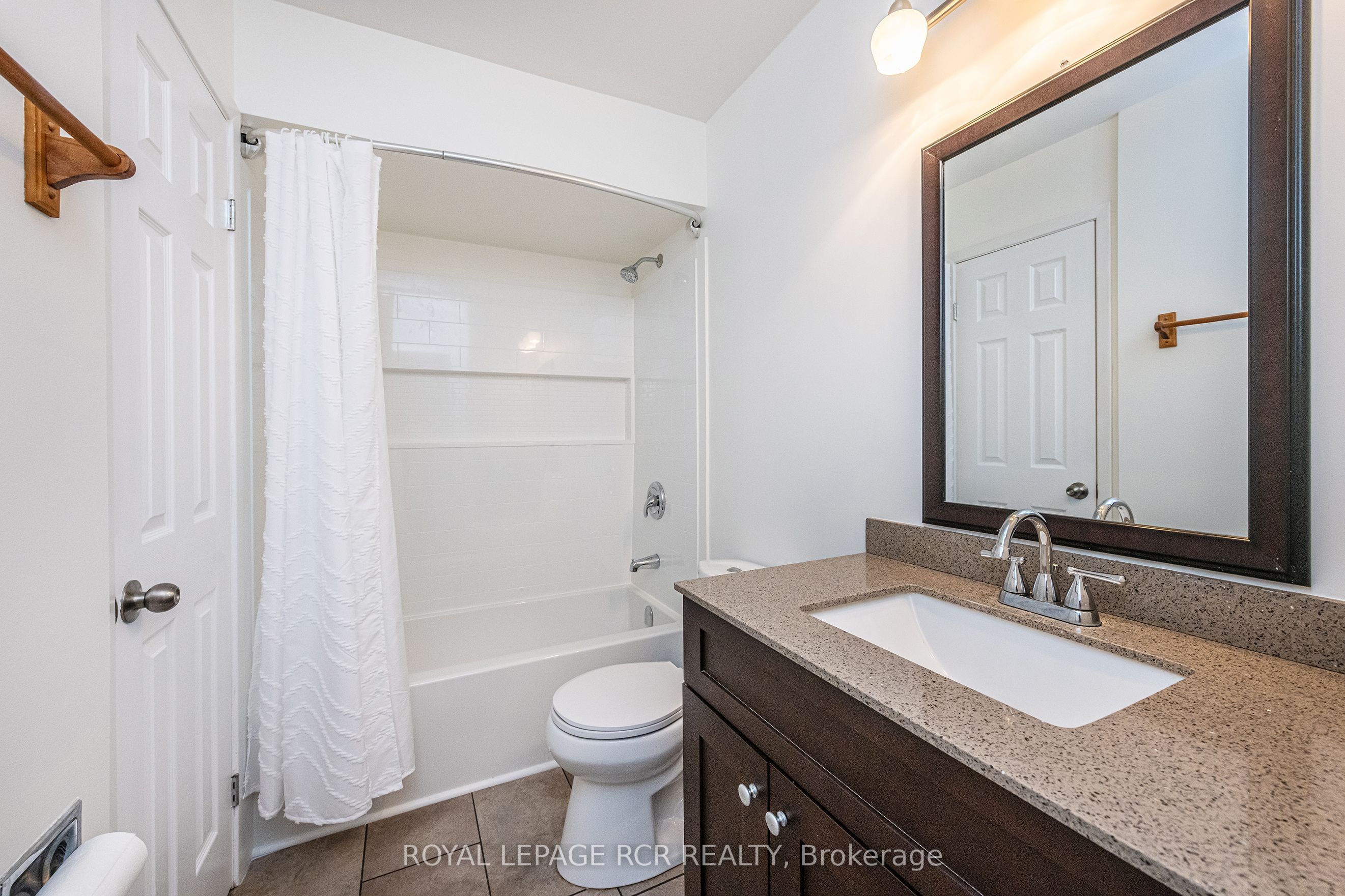 12 Steven Street Property Photo 23