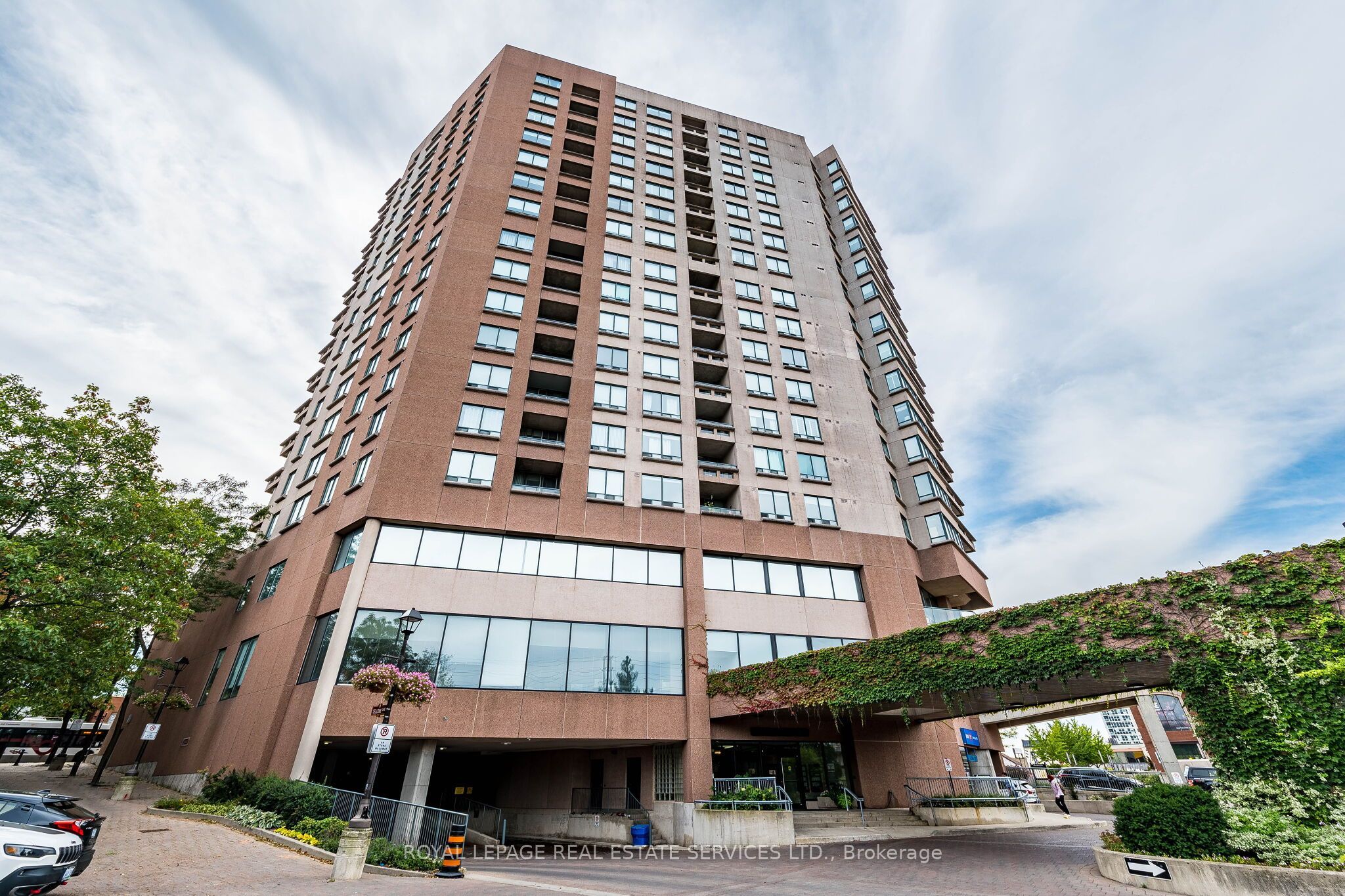 1 Belvedere Court Ph7 Property Photo 1