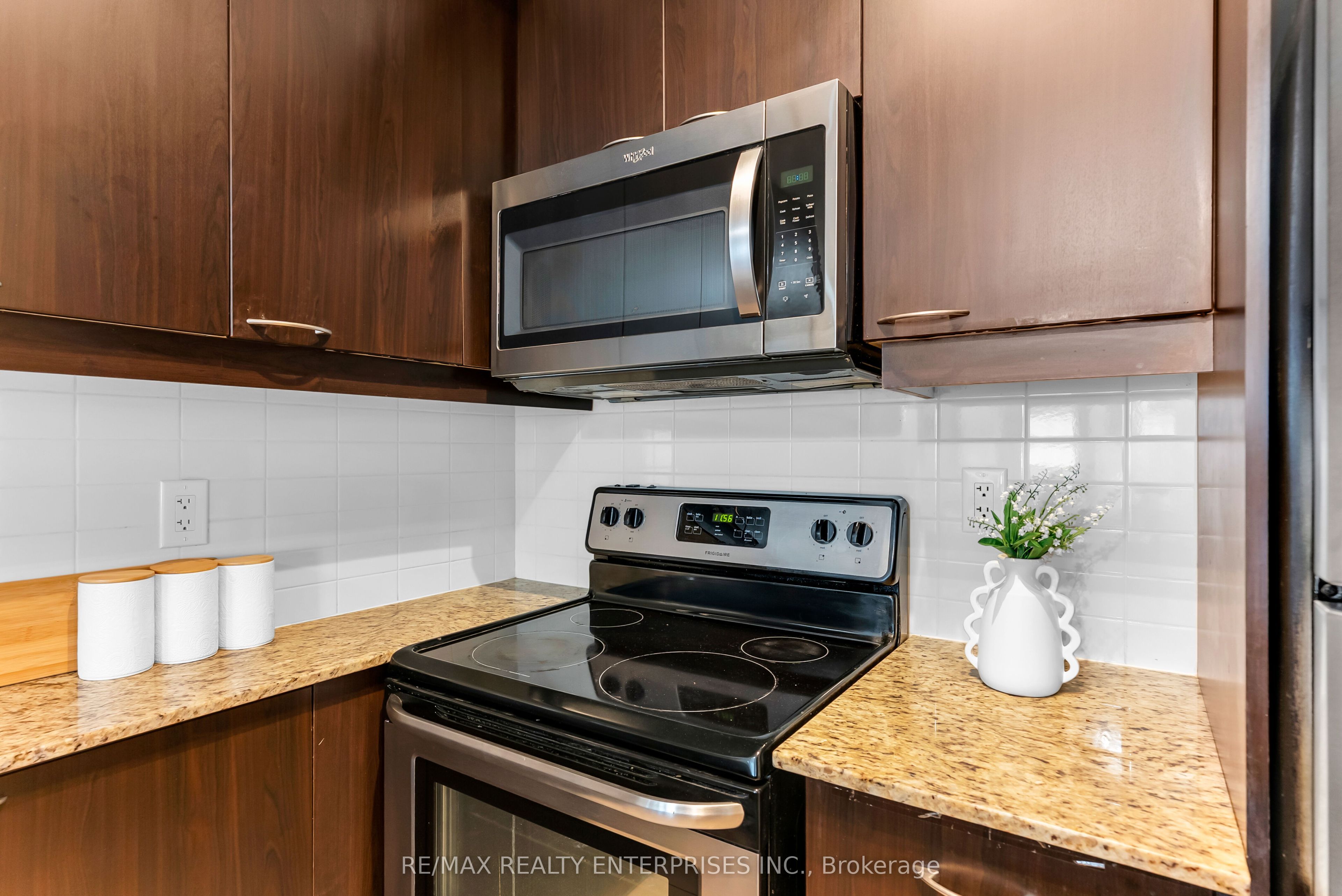385 Prince Of Wales Drive 3309 Property Photo 14