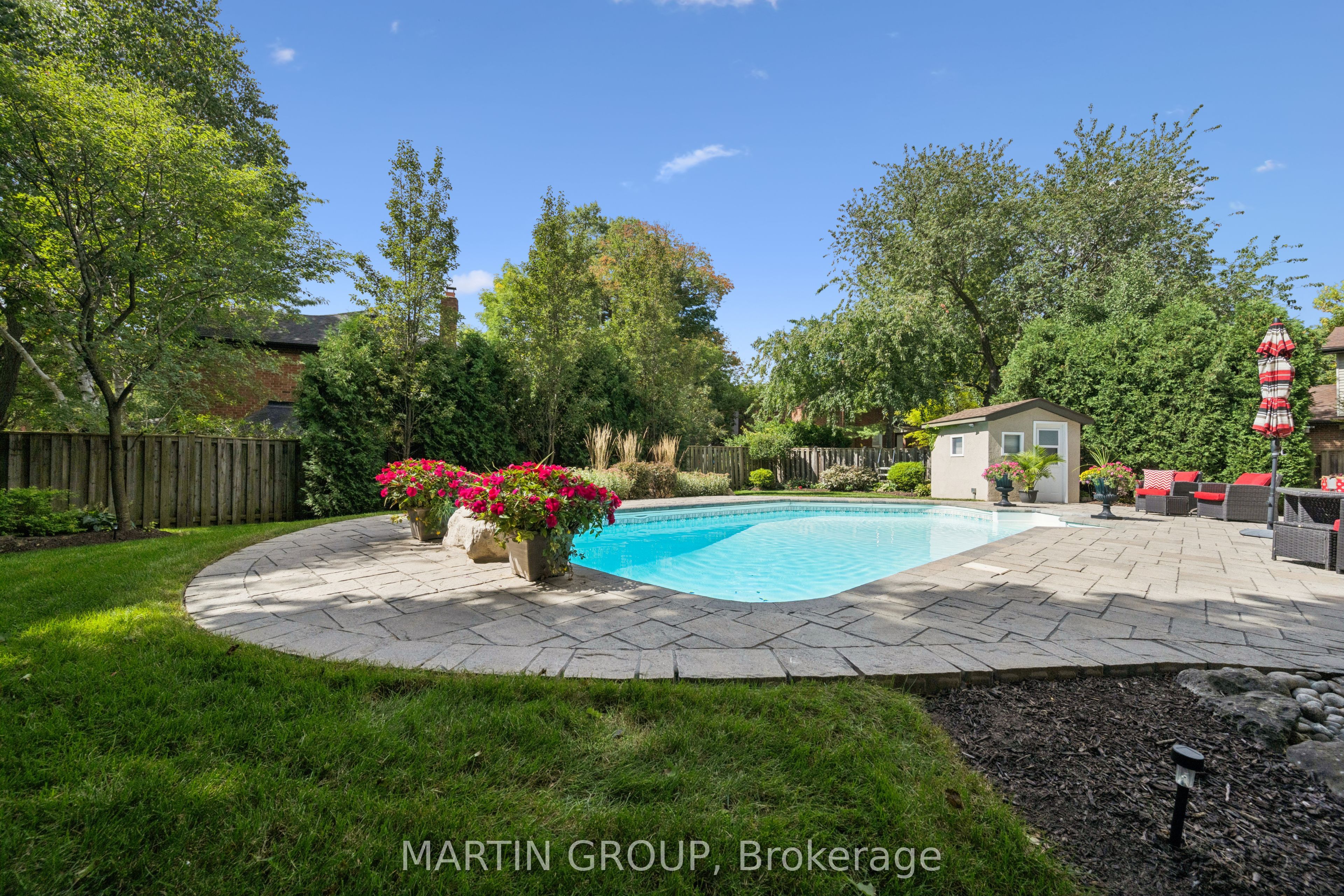 250 Mccraney Street W Property Photo 6