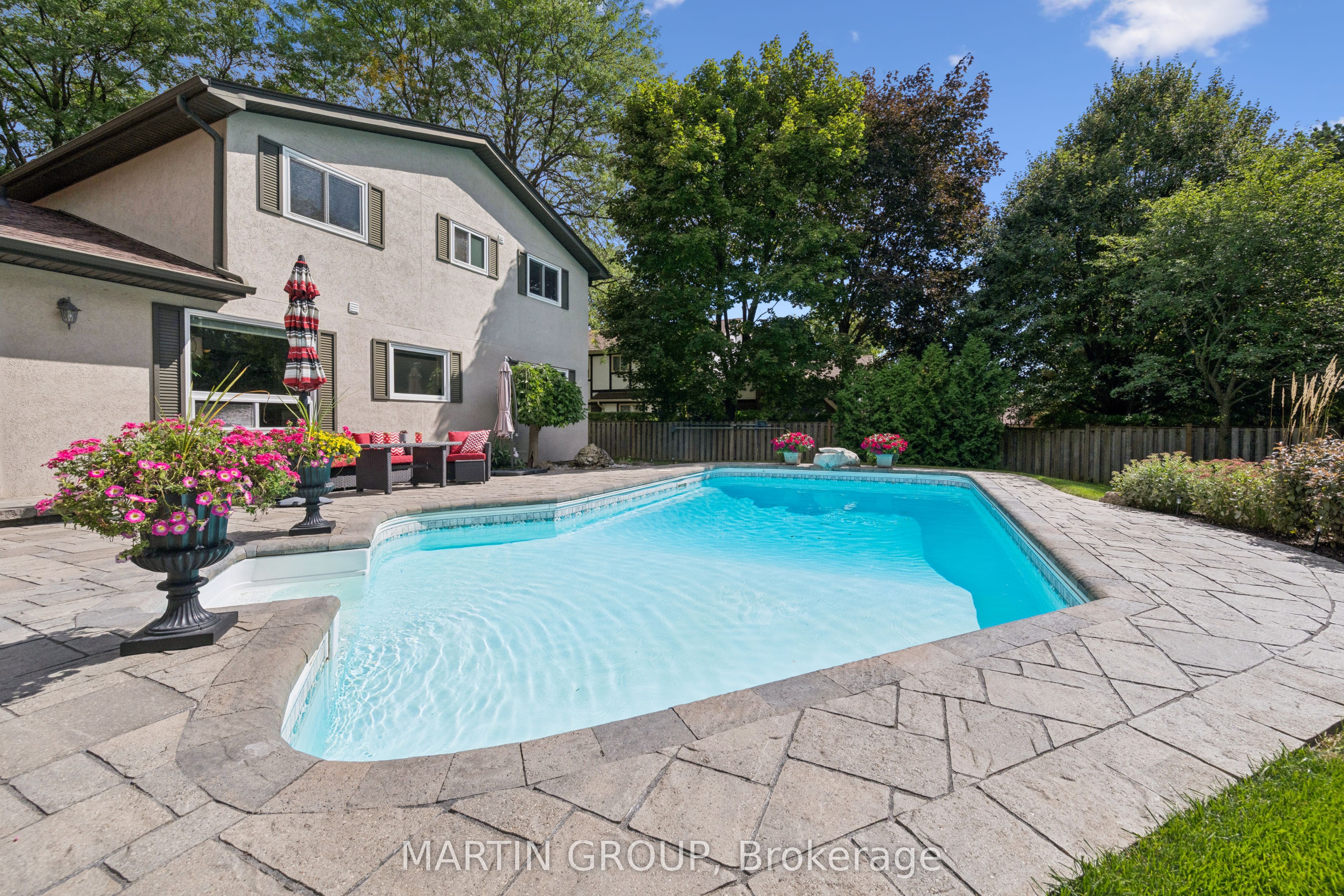 250 Mccraney Street W Property Photo 8