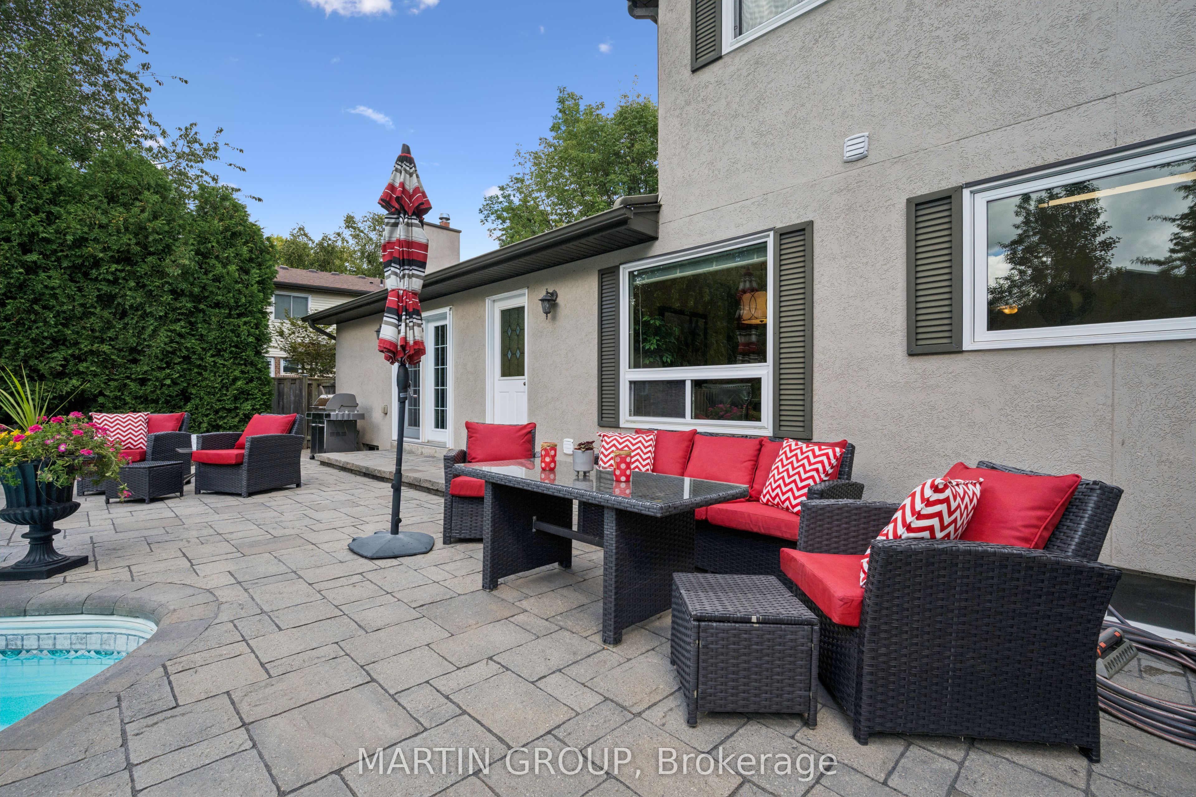 250 Mccraney Street W Property Photo 10