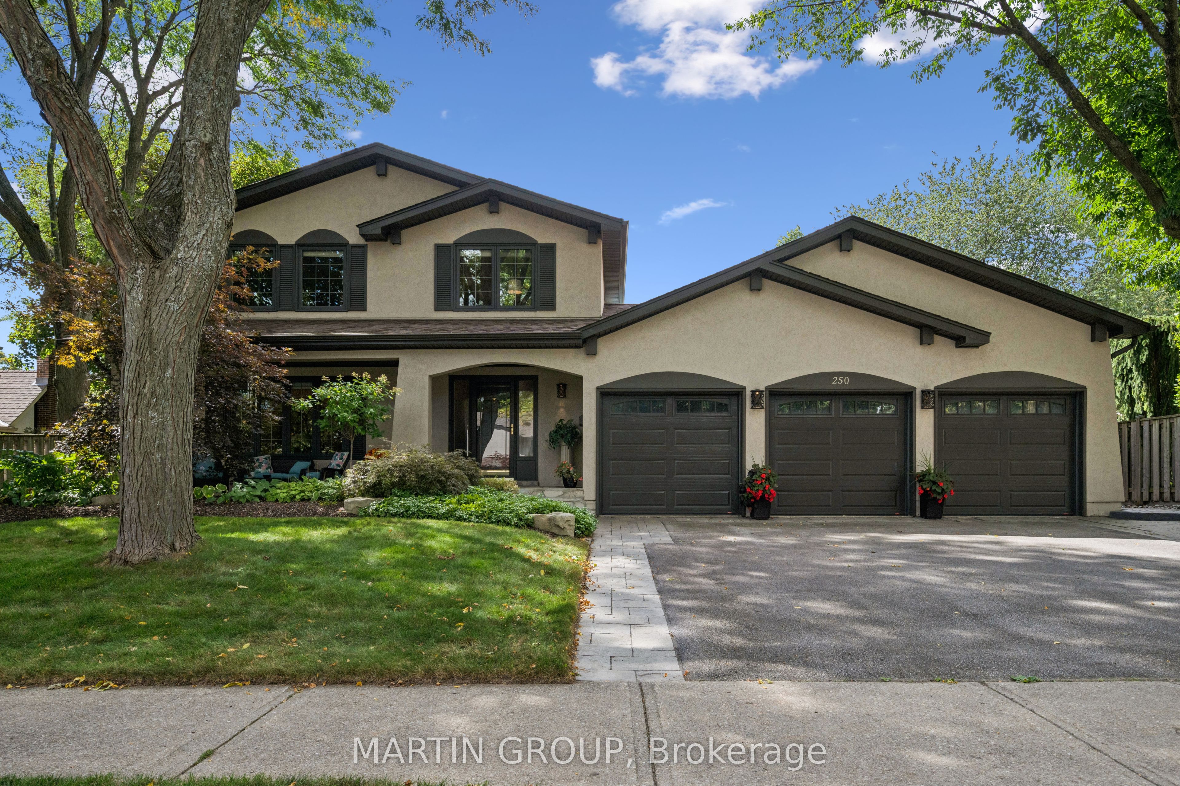 250 Mccraney Street W Property Photo 12