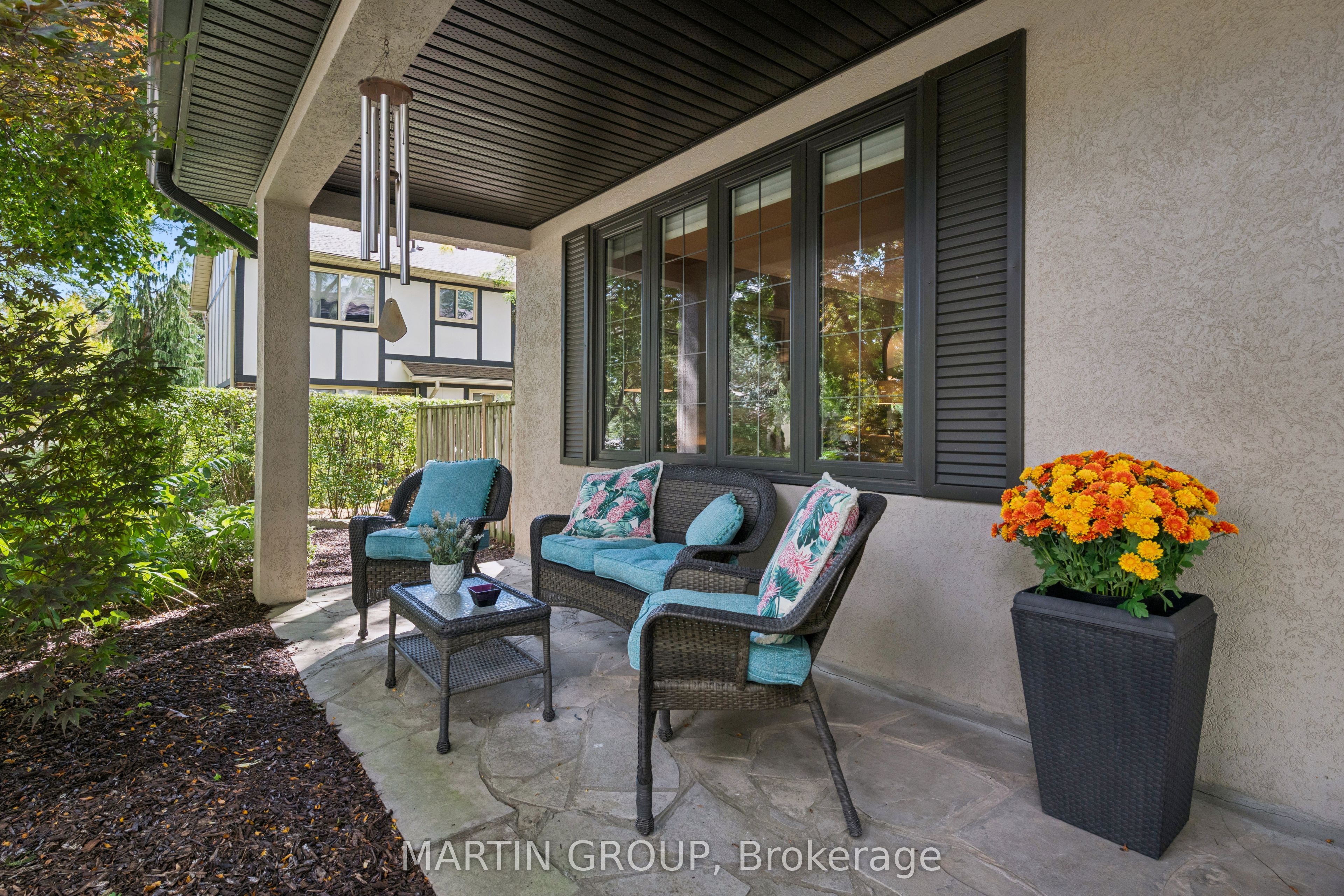 250 Mccraney Street W Property Photo 14