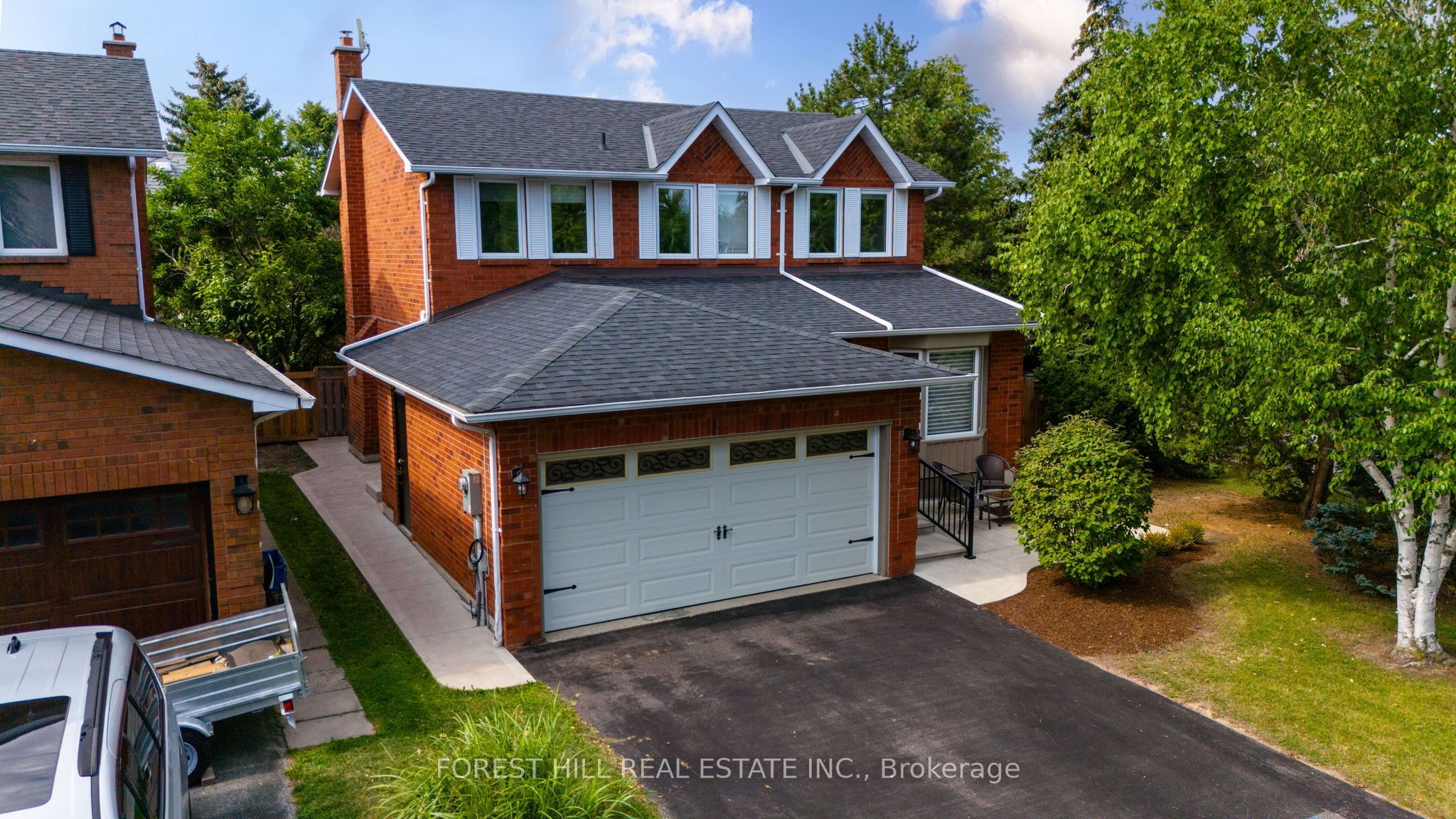 26 Pretty Place Property Photo 3