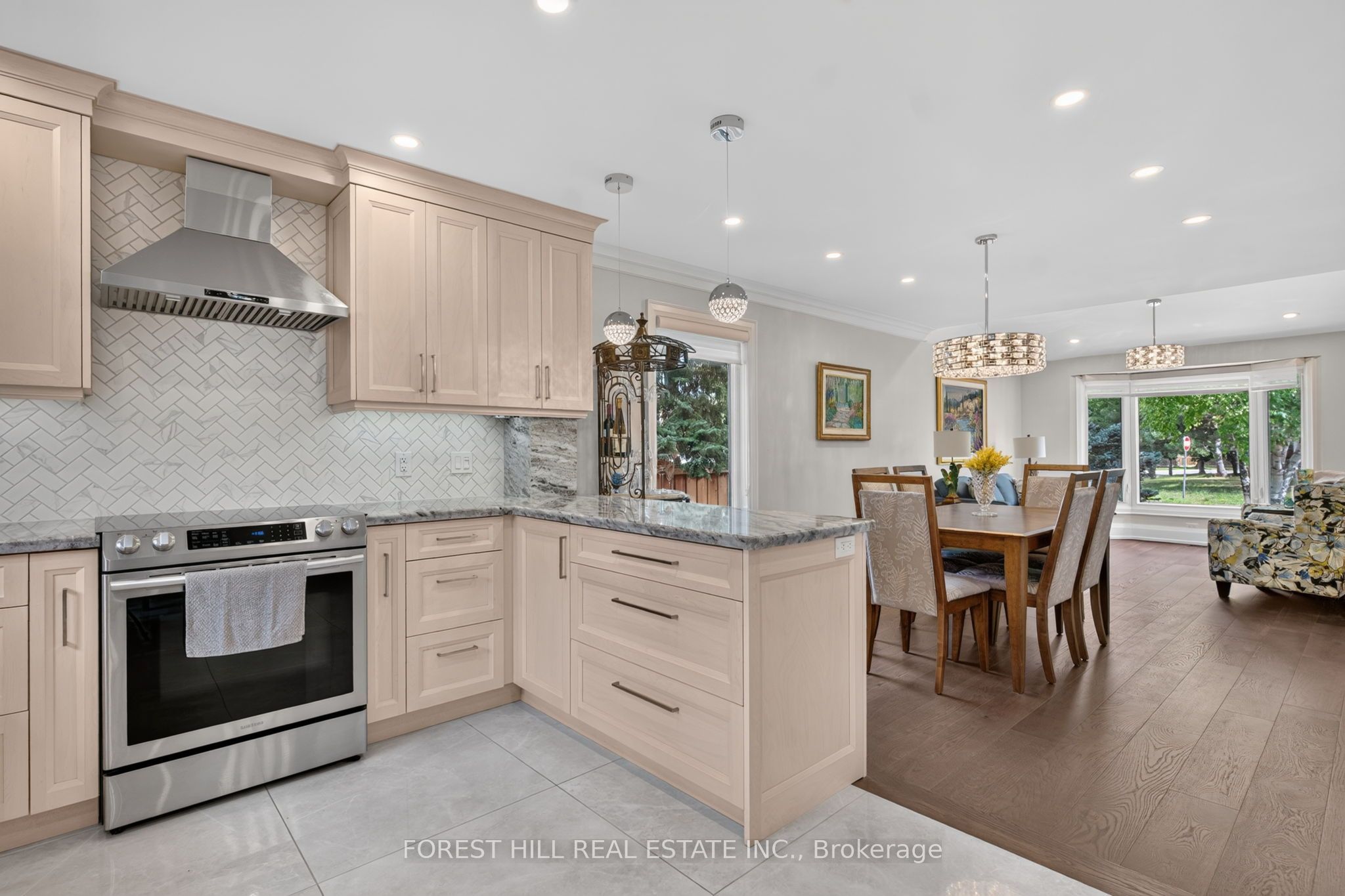 26 Pretty Place Property Photo 10