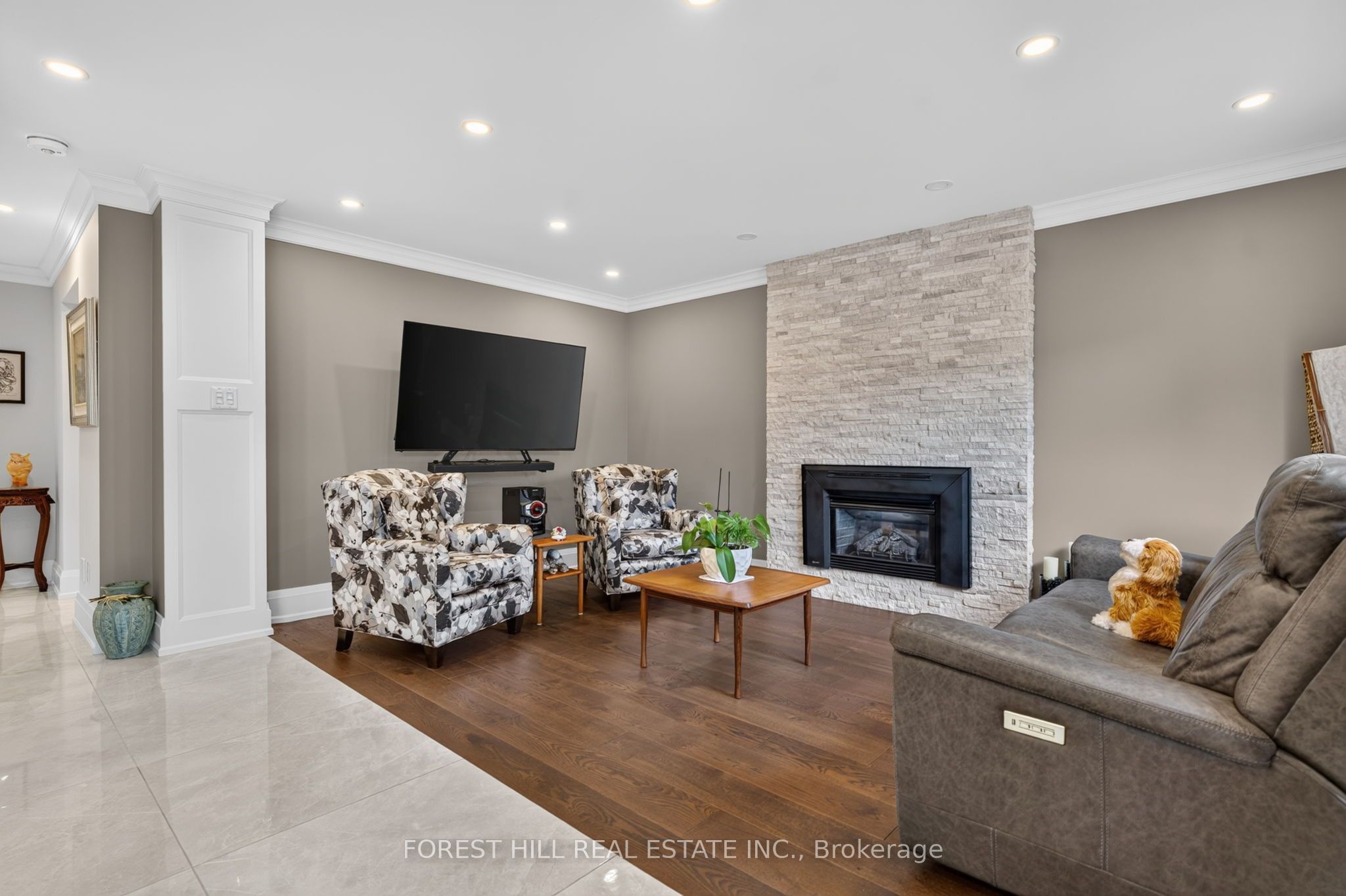 26 Pretty Place Property Photo 15