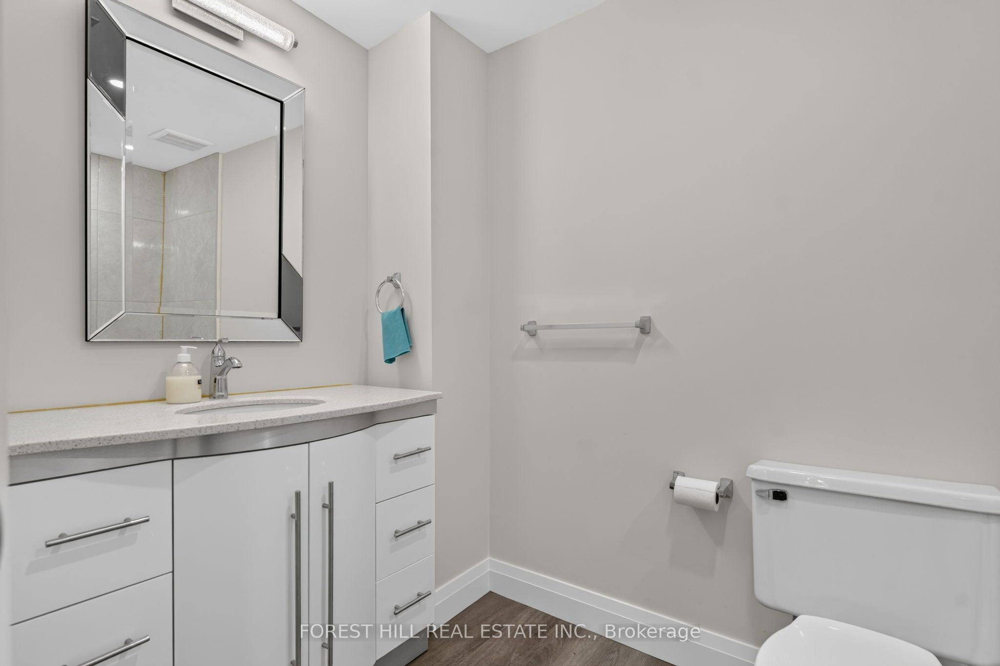 26 Pretty Place Property Photo 19