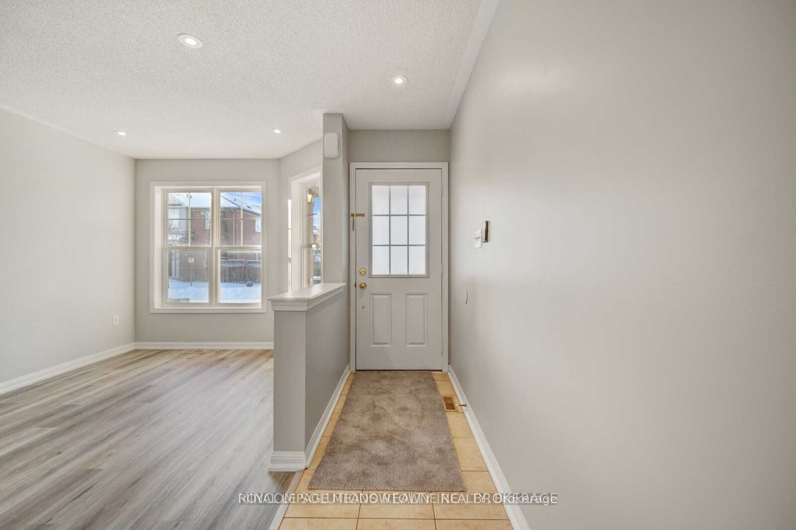 1050 Wickson Way Property Photo 4