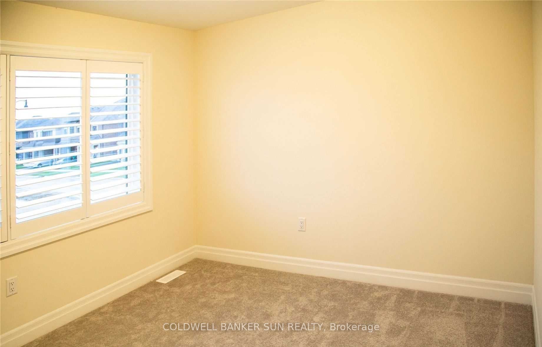 13 Divers Road Property Photo 13