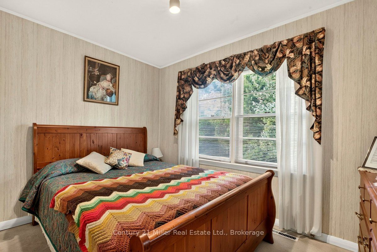 2013 Deramore Drive Property Photo 13